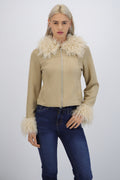 Chamarra detalle con pelo