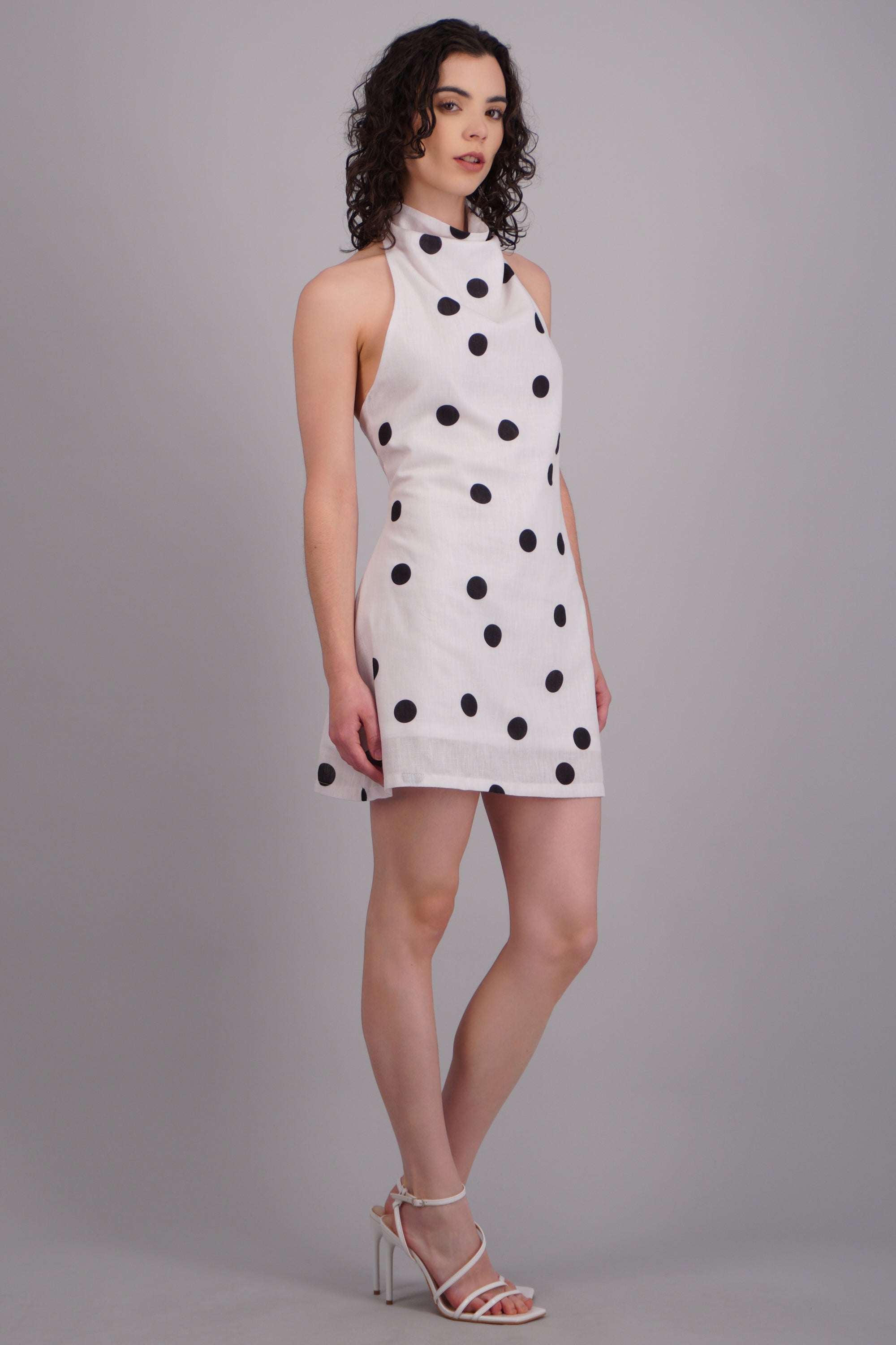 Vestido halter de lino con polka dots BLANCO COMBO