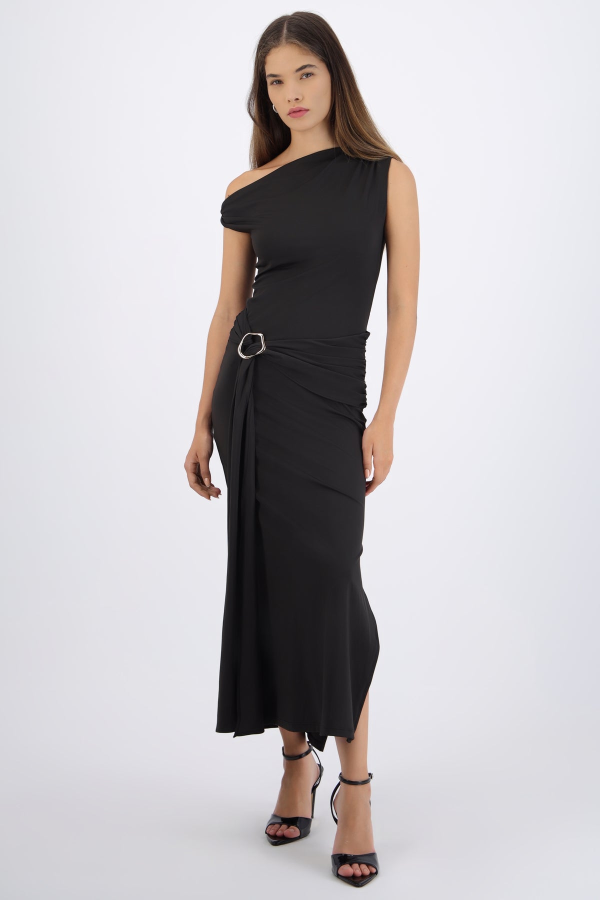 Vestido midi hombro caido detalle cadera NEGRO