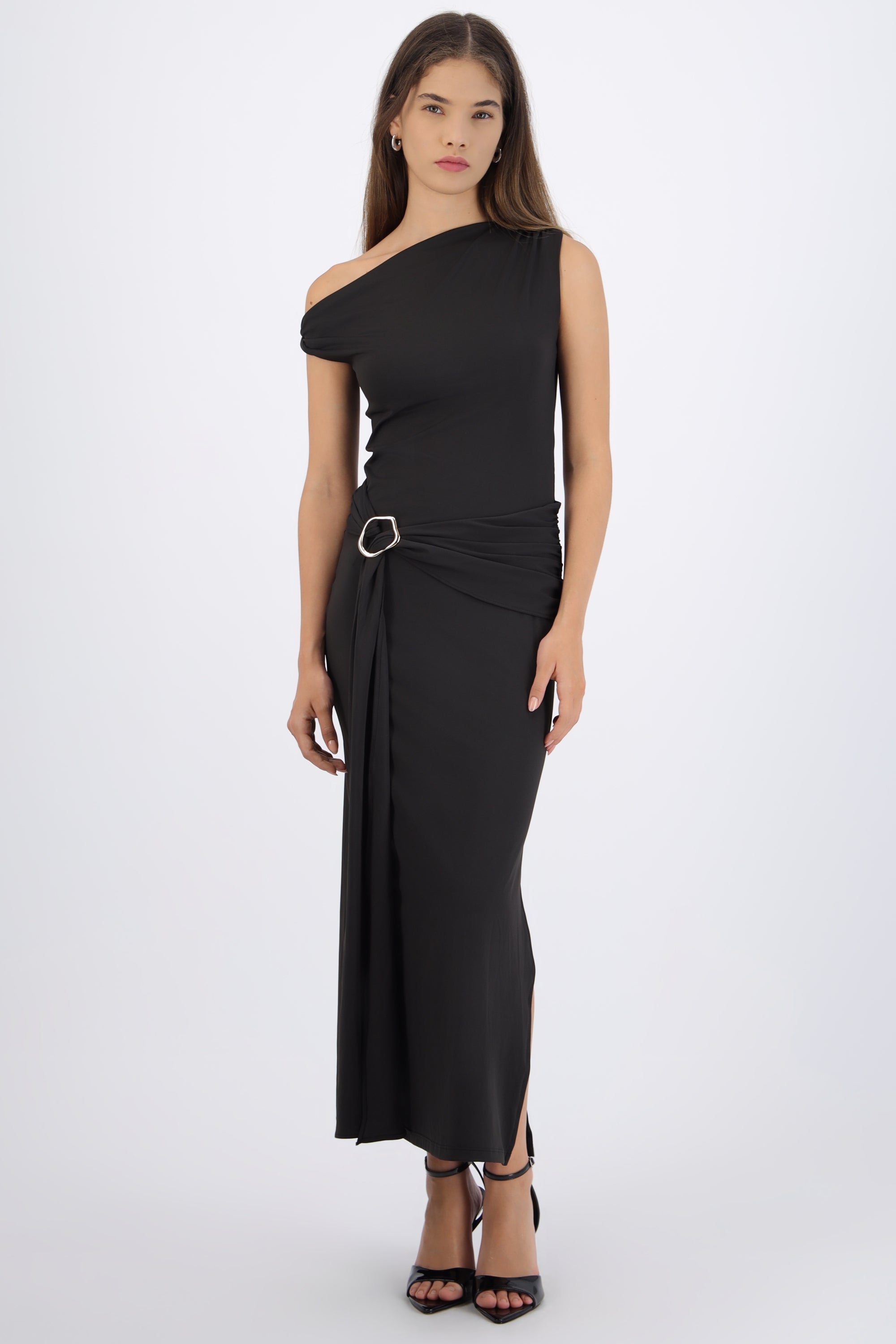 Vestido midi hombro caido detalle cadera