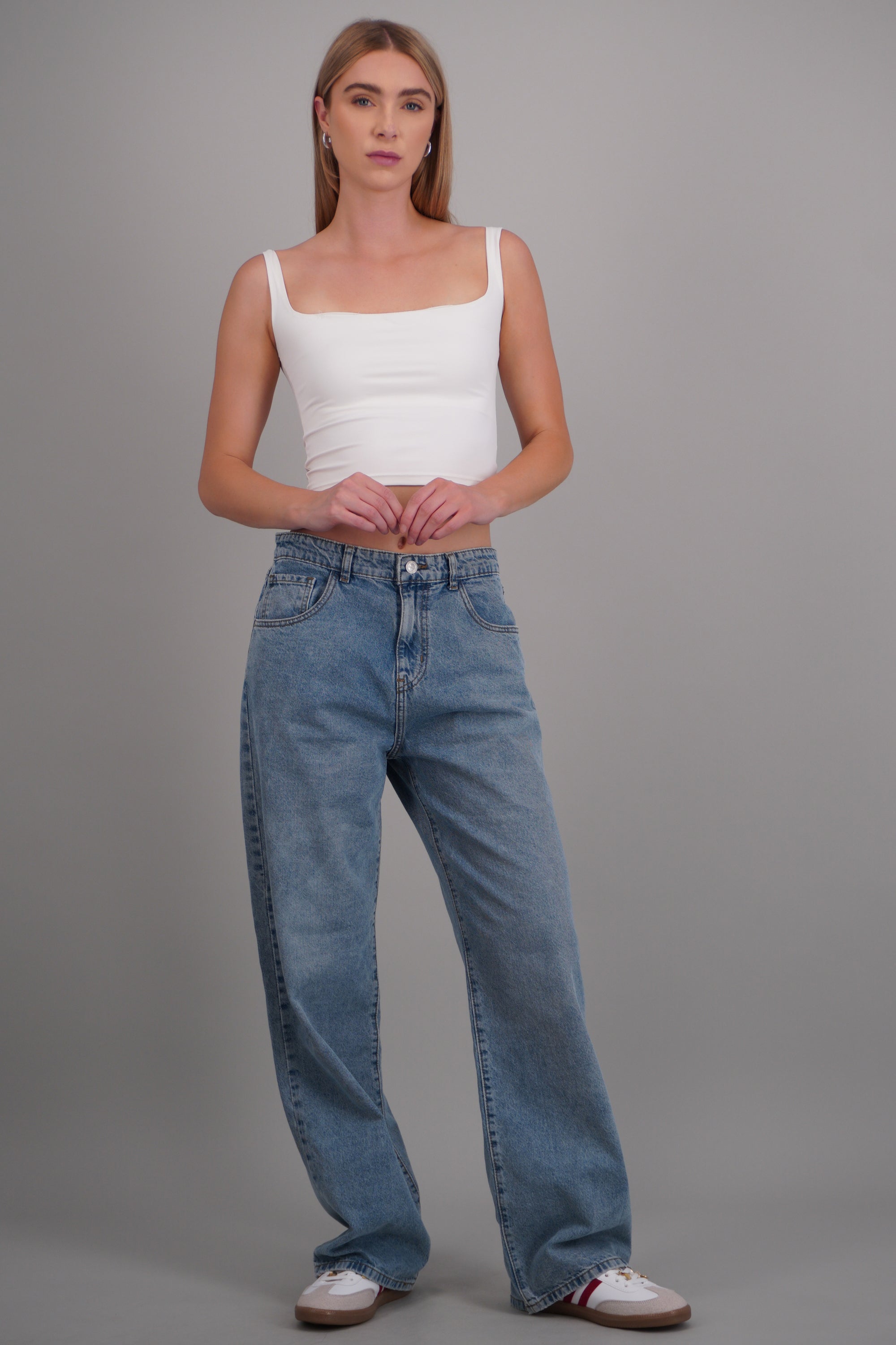 Jeans wide leg mini dobladillo LIGHT WASH