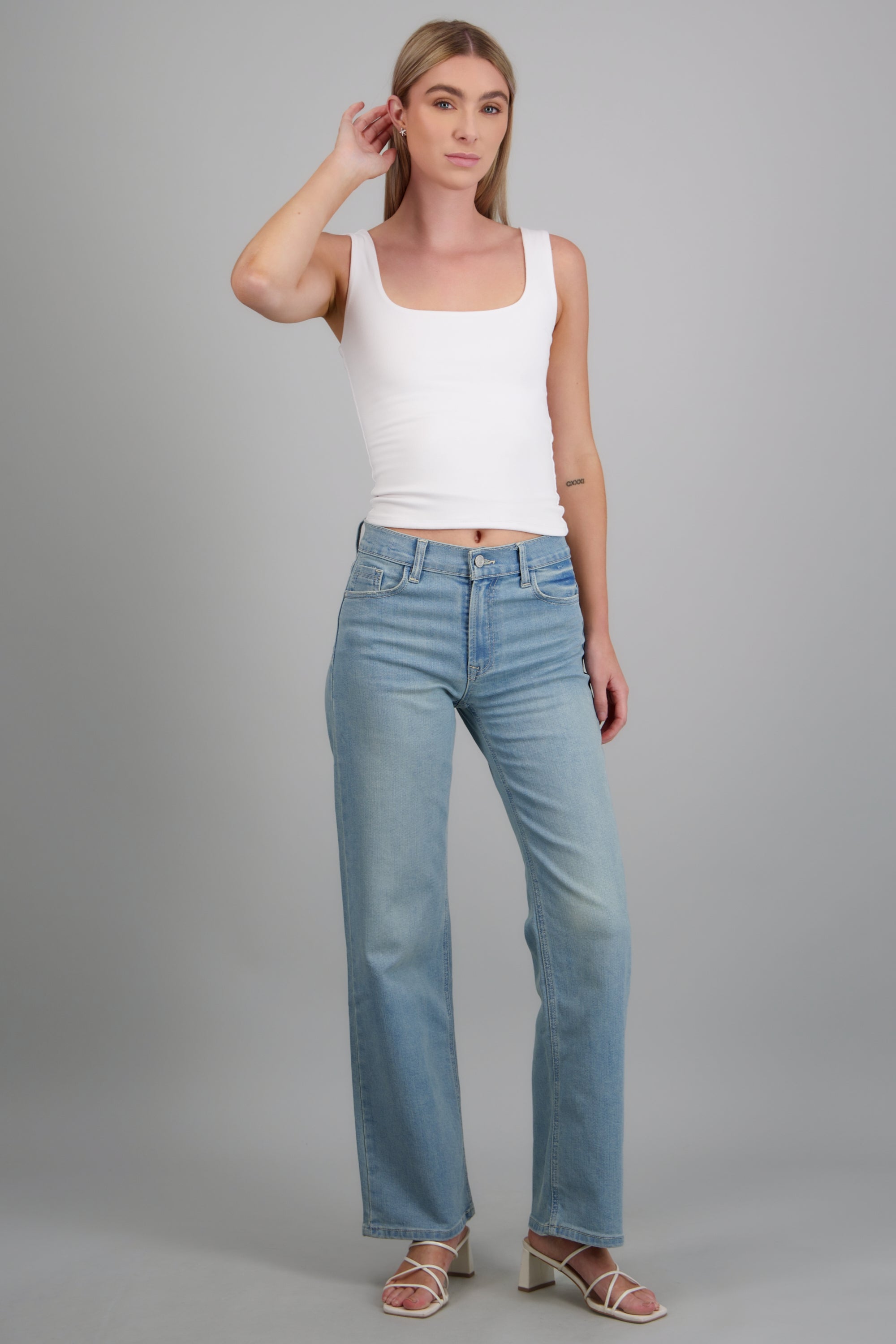 Jeans wide leg básico LIGHT WASH