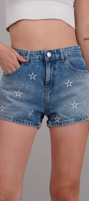 MEDIUM WASH