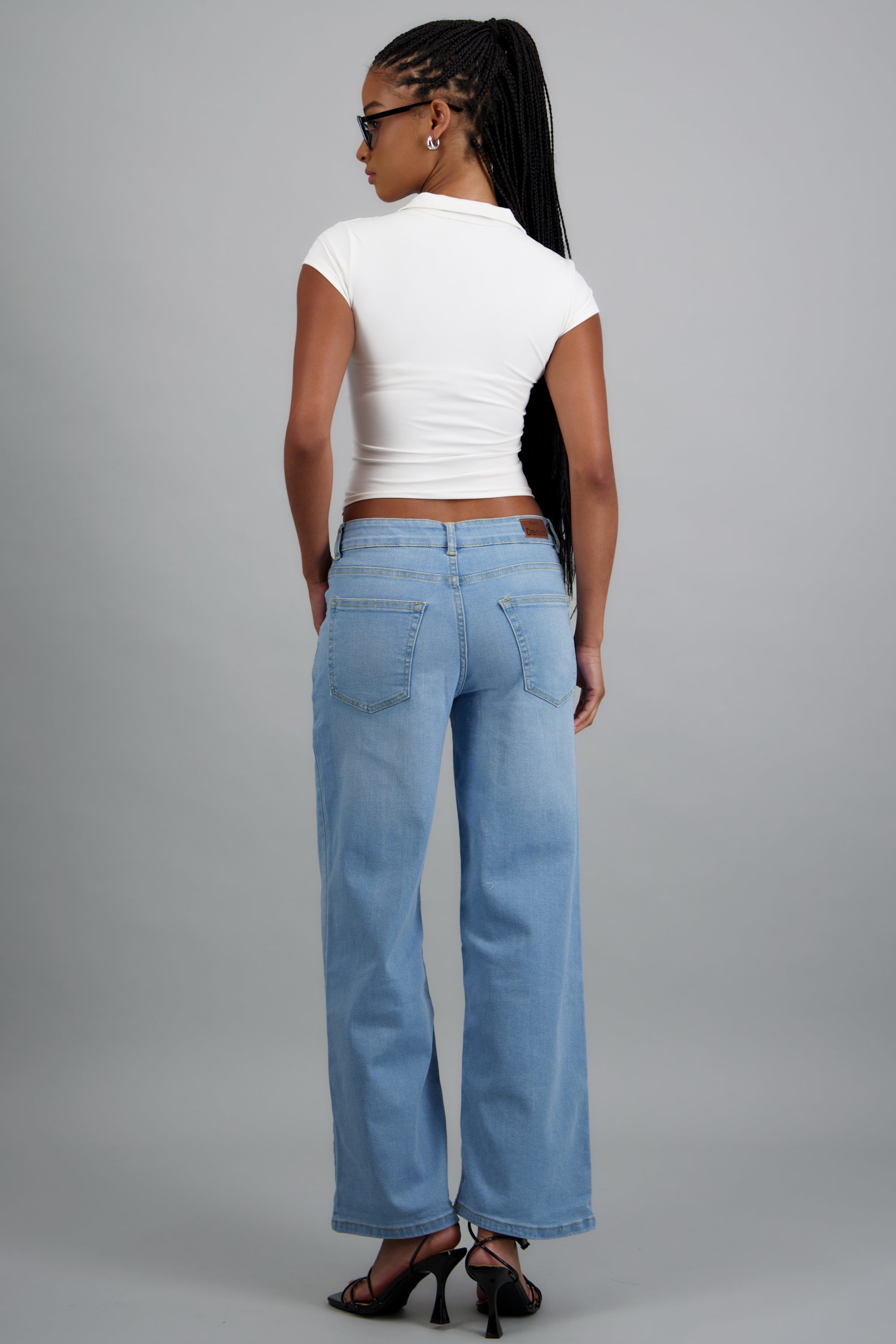 Jeans wide leg básicos LIGHT WASH
