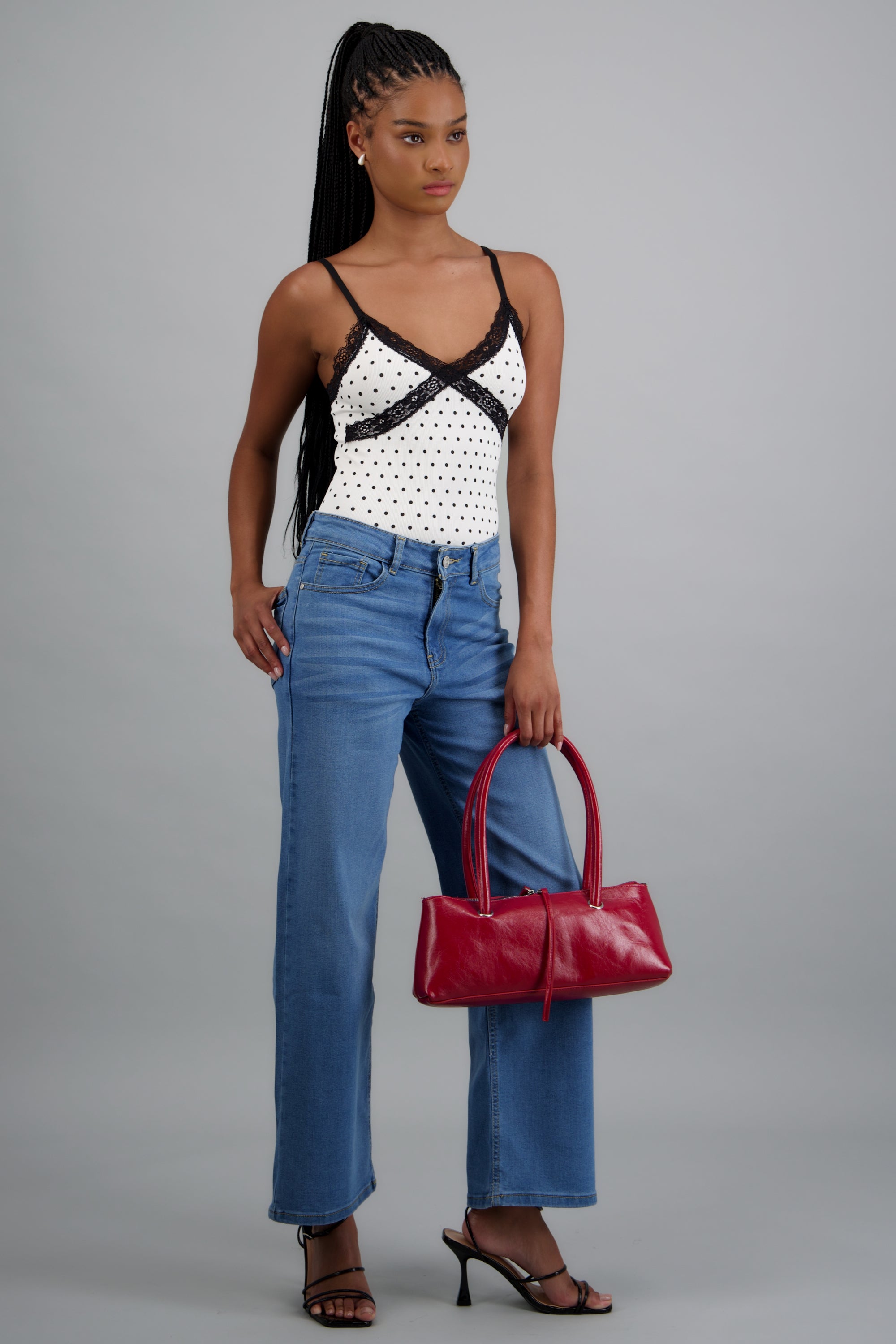 Jeans wide leg básicos BLEACHED