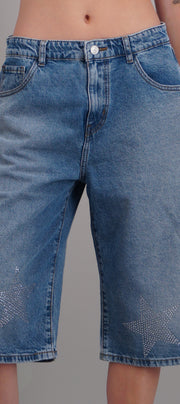 MEDIUM WASH