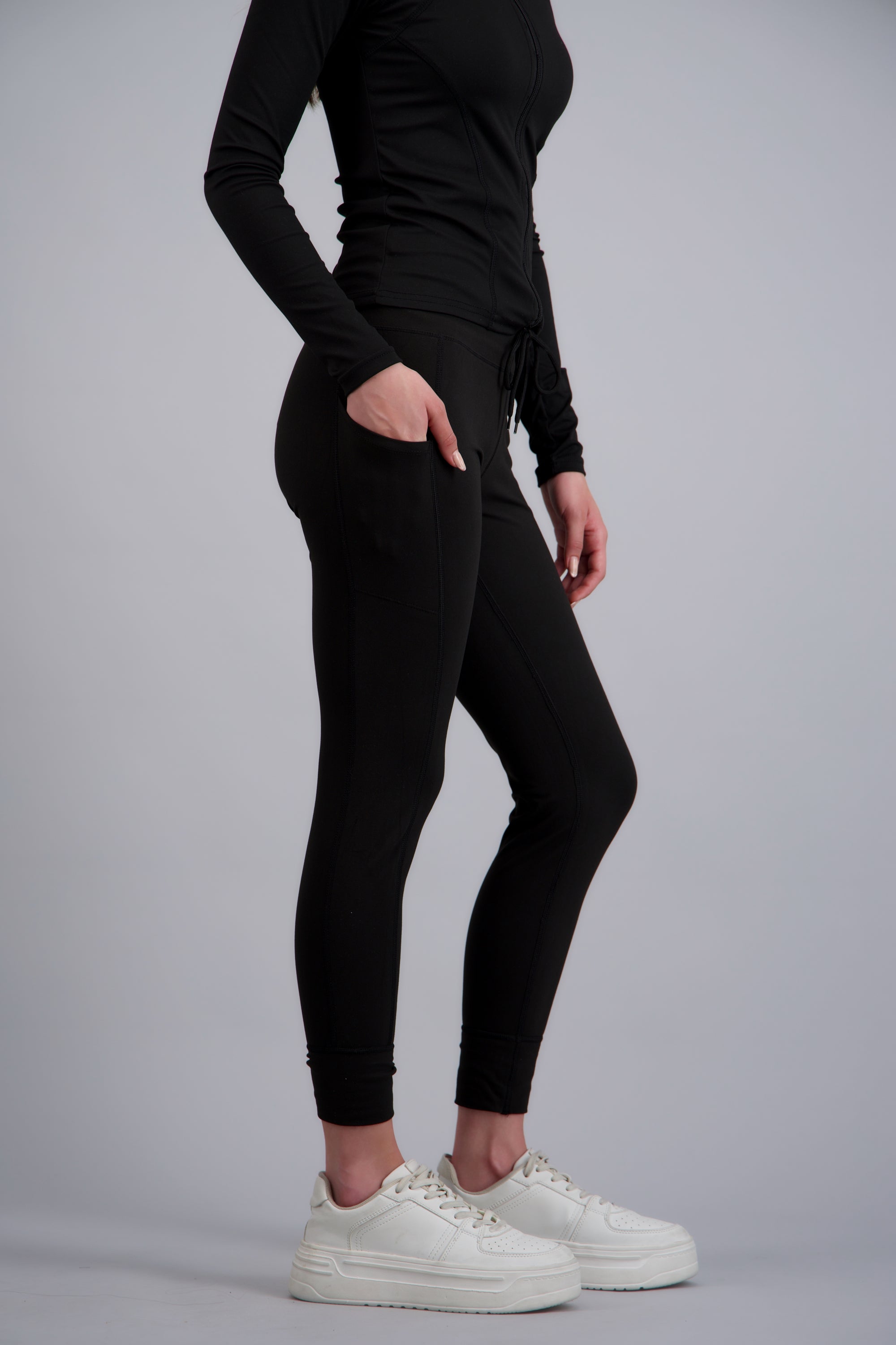 Leggings deportivos con jareta y bolsas NEGRO