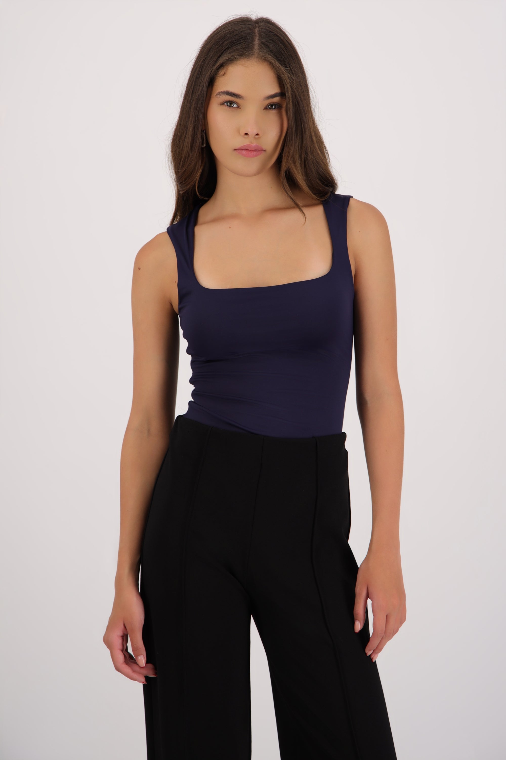 Bodysuit escote cuadrado tirante ancho AZUL MARINO