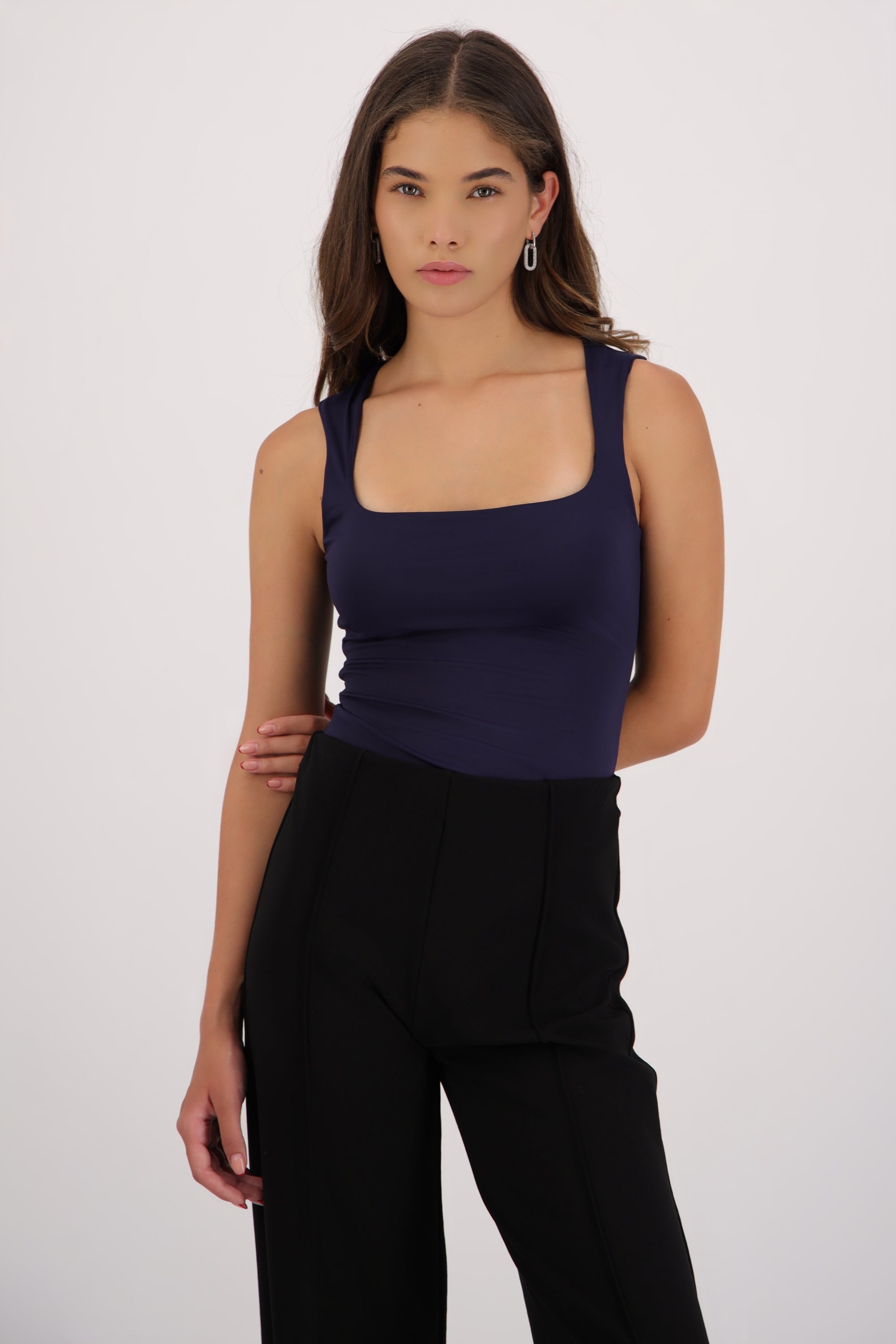 Bodysuit escote cuadrado tirante ancho AZUL MARINO