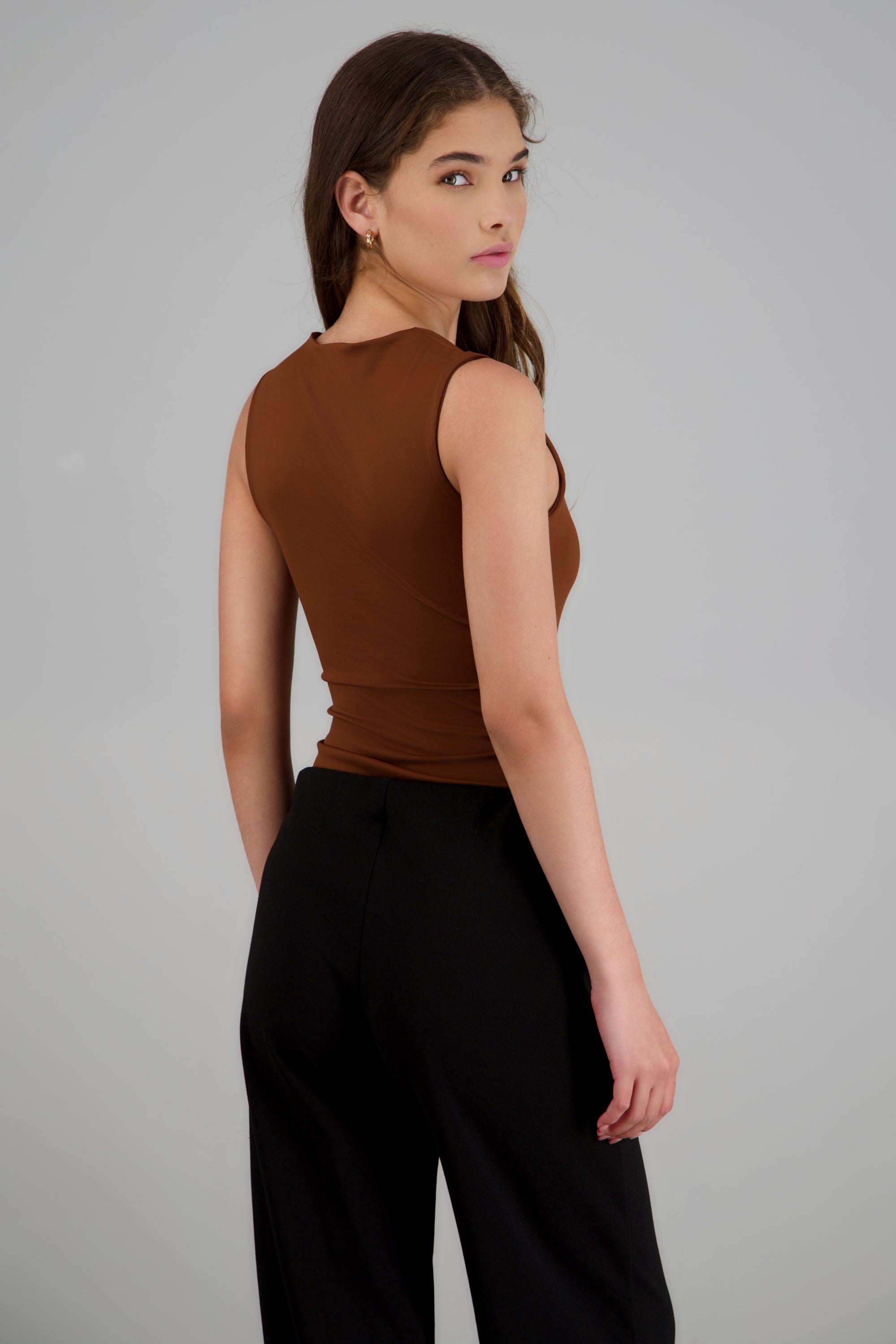 Bodysuit escote cuadrado tirante ancho CAFE