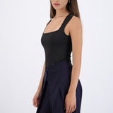 Bodysuit escote cuadrado tirante ancho