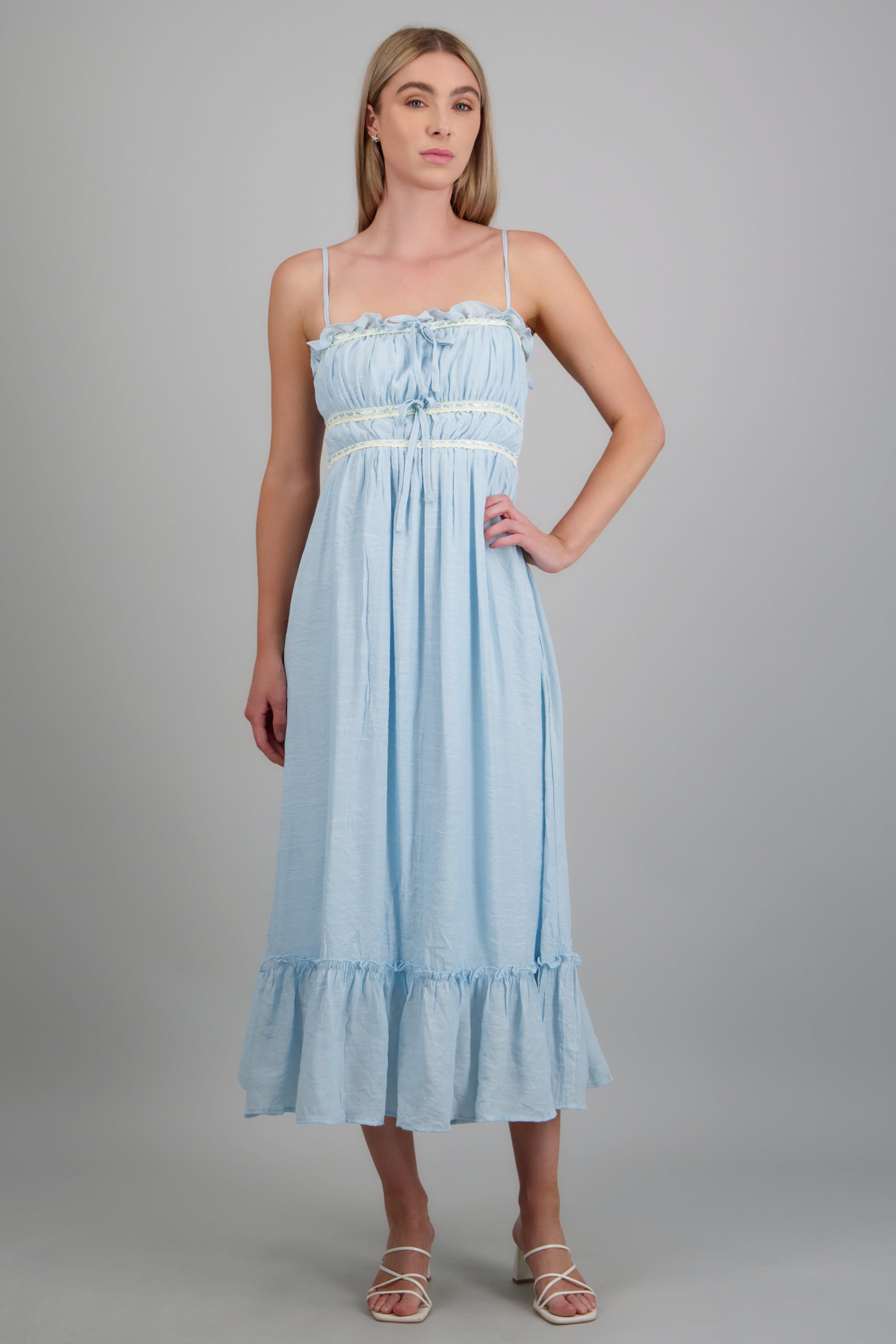 Vestido maxi frunce detalle moños AZUL PASTEL