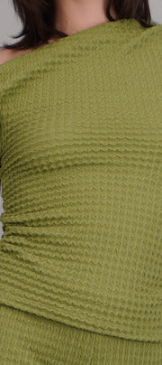 APPLE GREEN