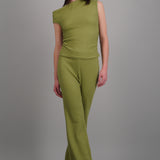 APPLE GREEN