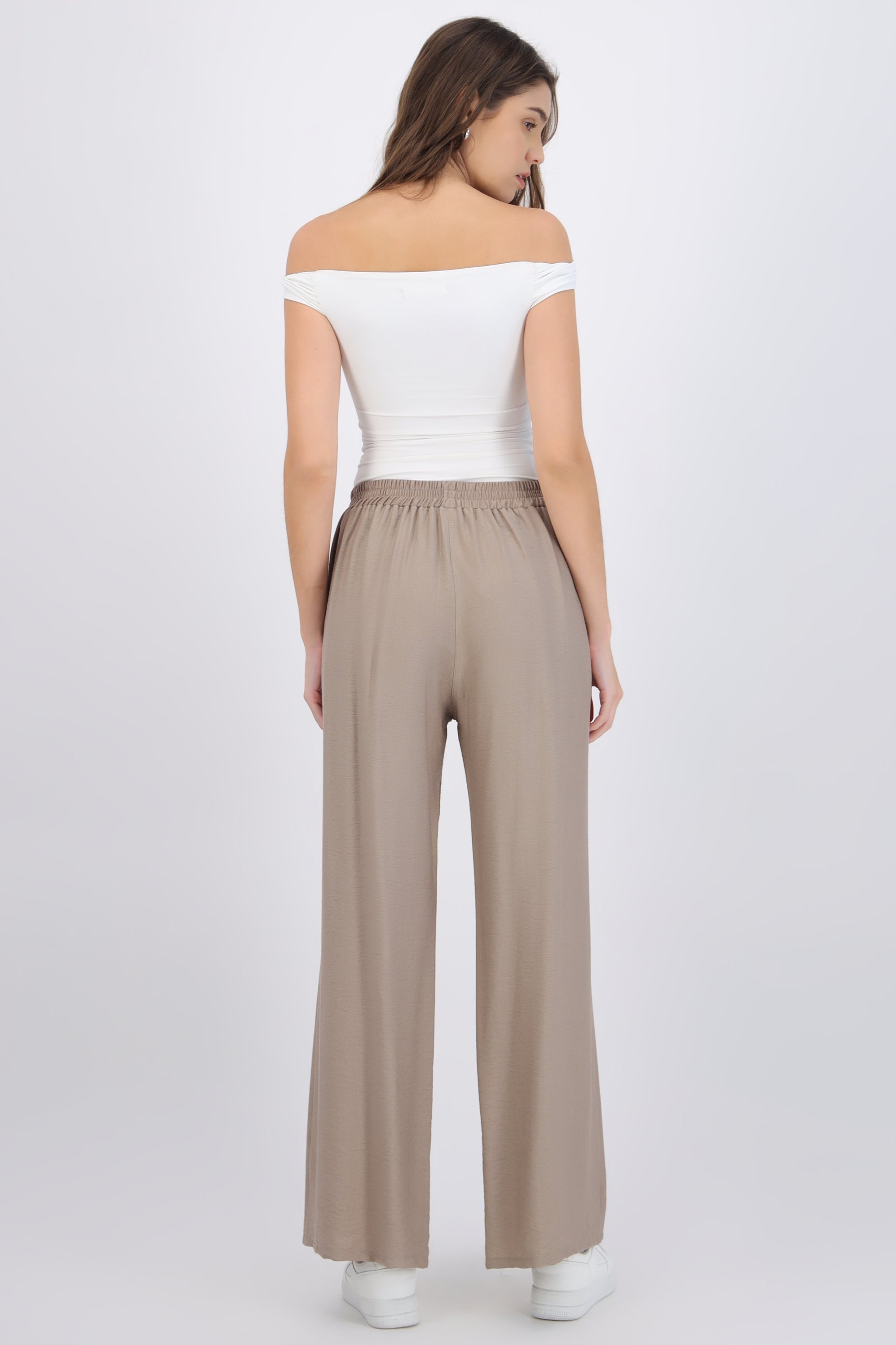 Pantalón amplio liso con resorte
