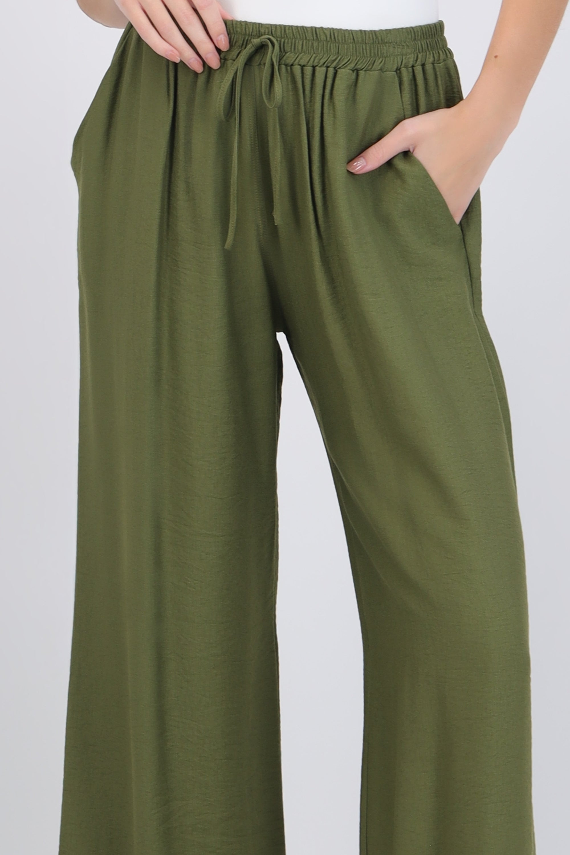 Pantalón amplio liso con resorte