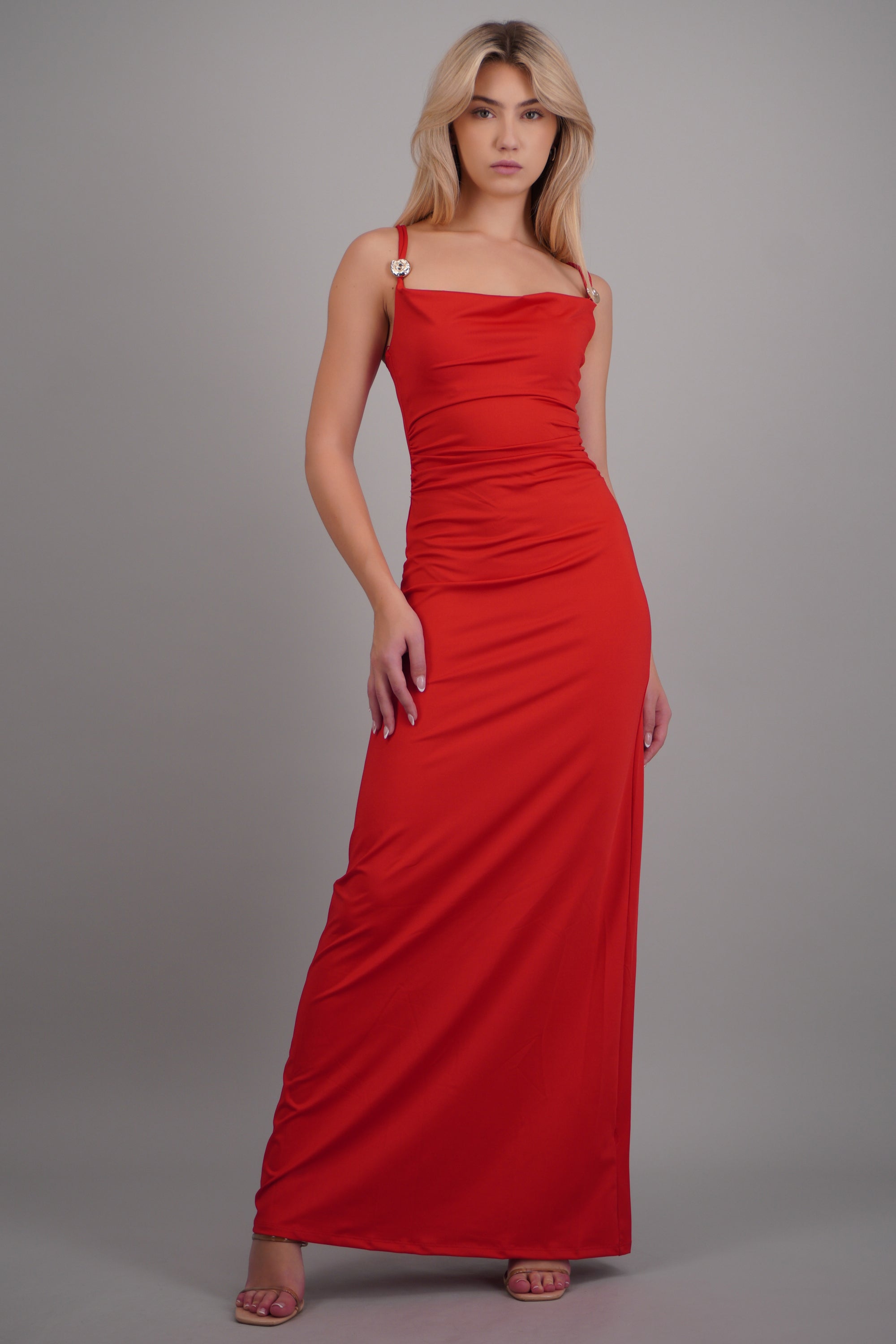 Vestido tirantes detalle argollas ROJO