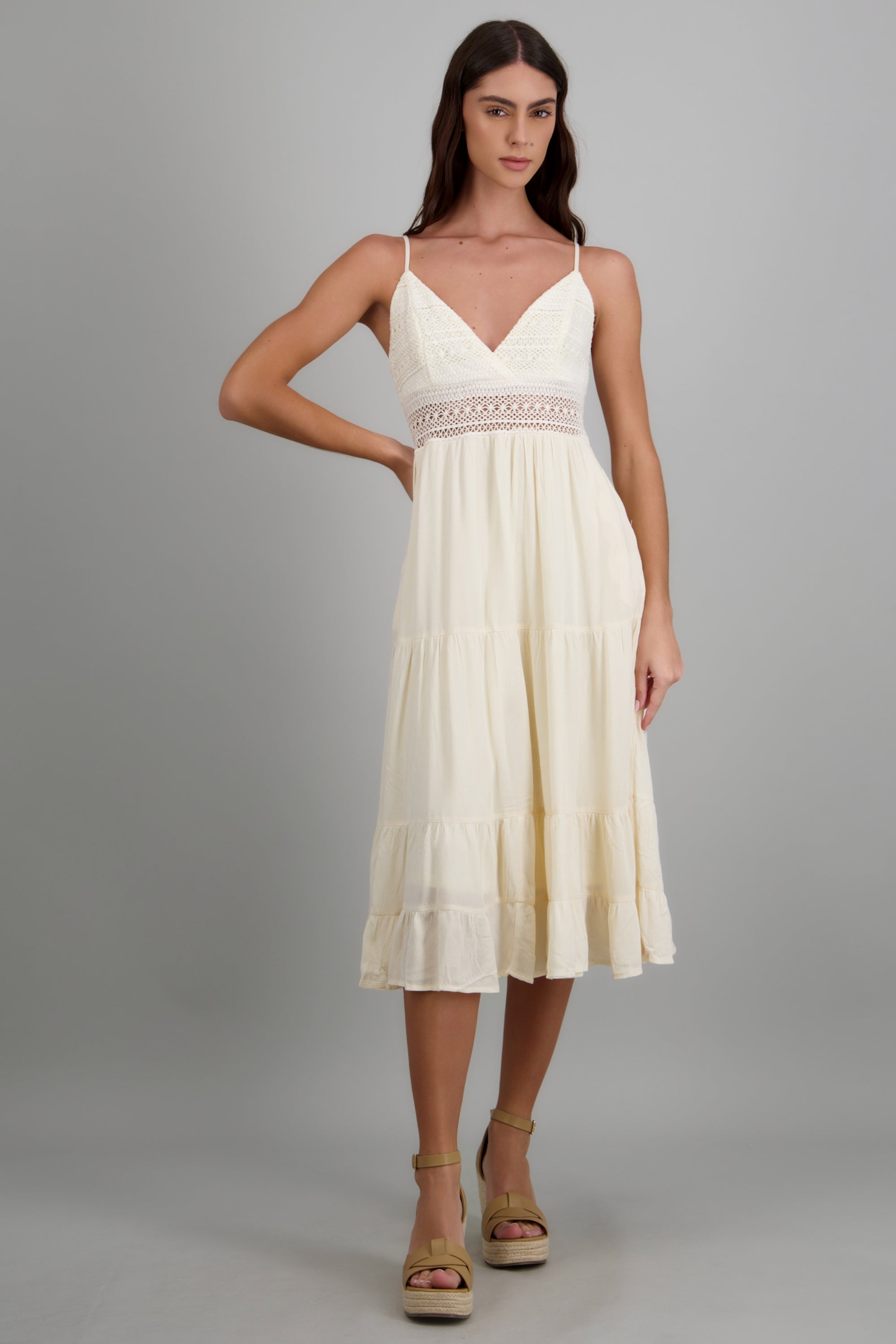 Vestido maxi con crochet ARENA