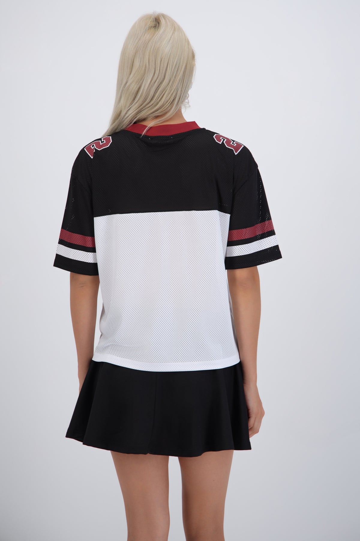 Playera tipojersey constraste estrellas VINO COMBO