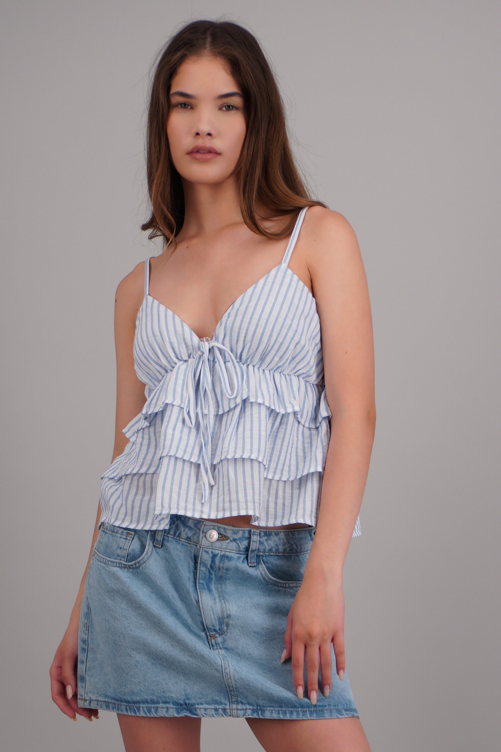 Top tirantes con olanes AZUL CIELO
