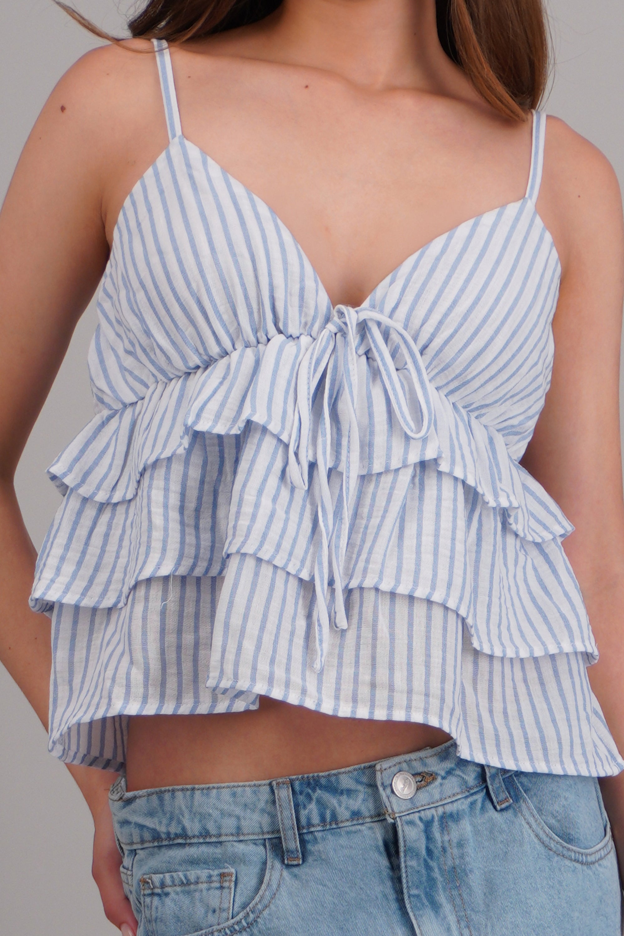 Top tirantes con olanes AZUL CIELO