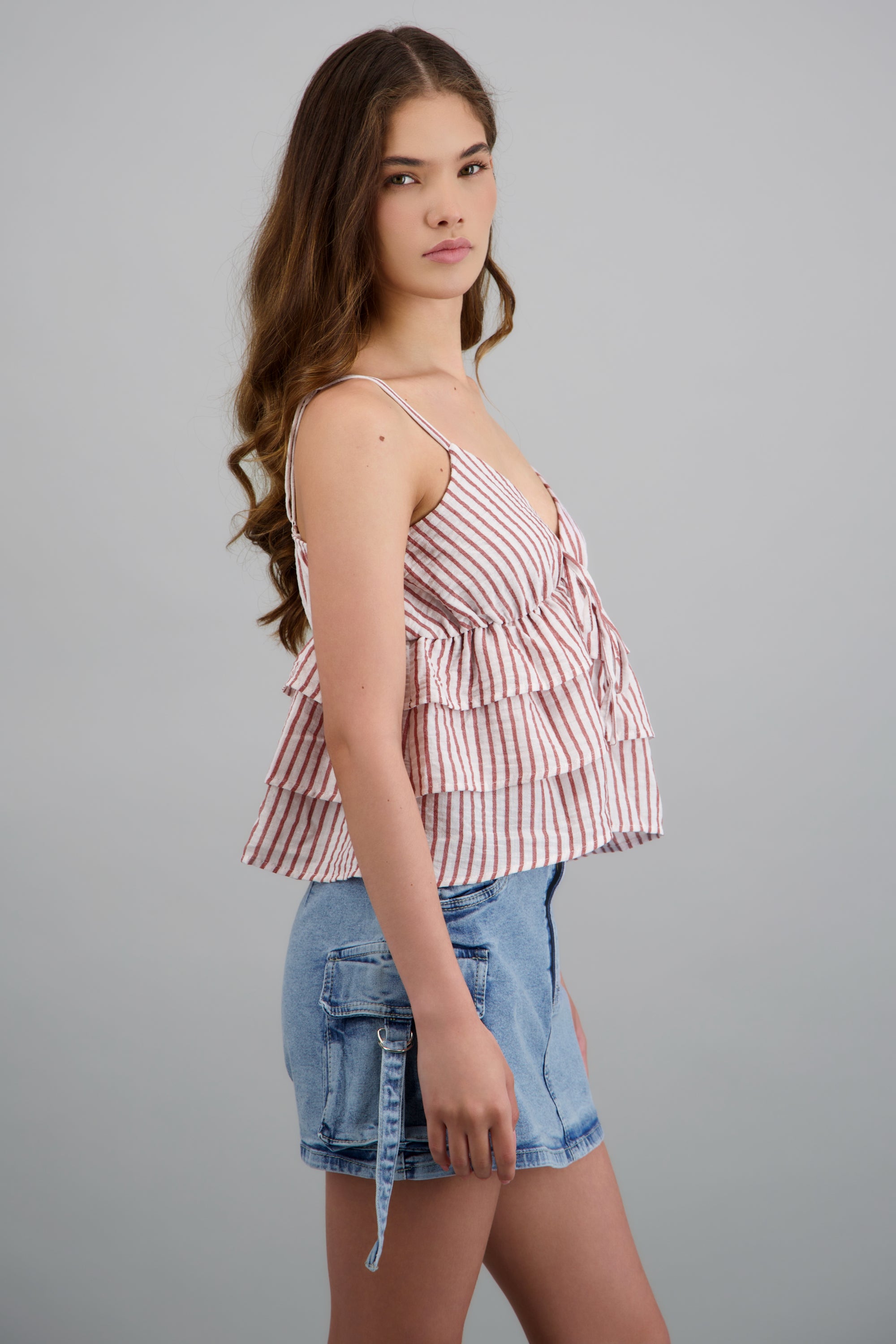 Top tirantes con olanes CIRUELA