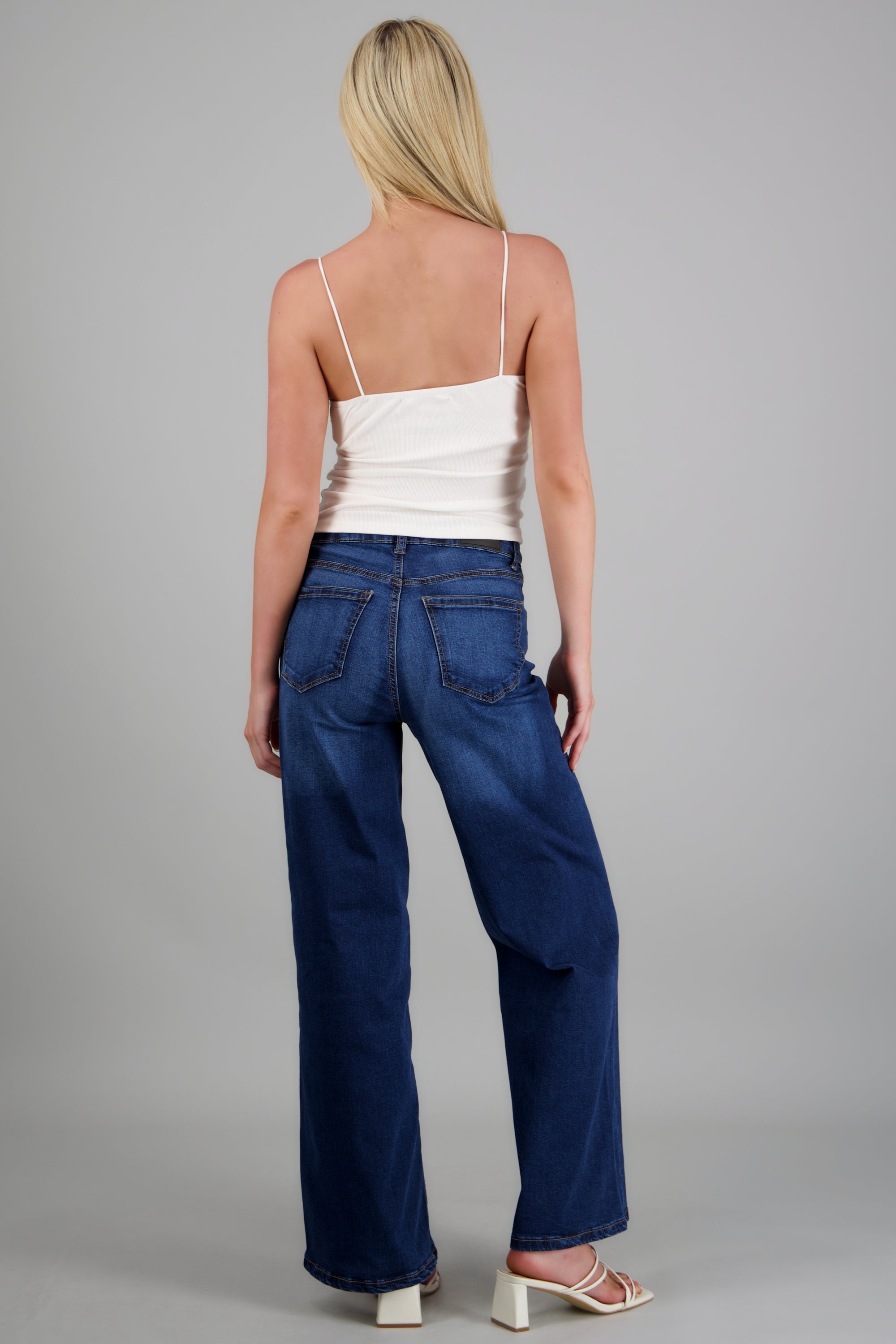 Jeans wide leg basico DARK WASH