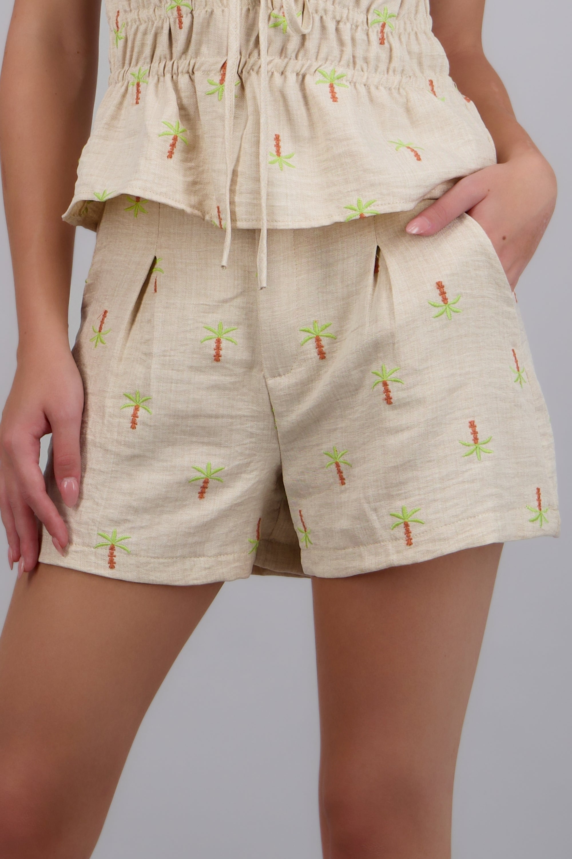 Short bordado palmeras HUESO COMBO