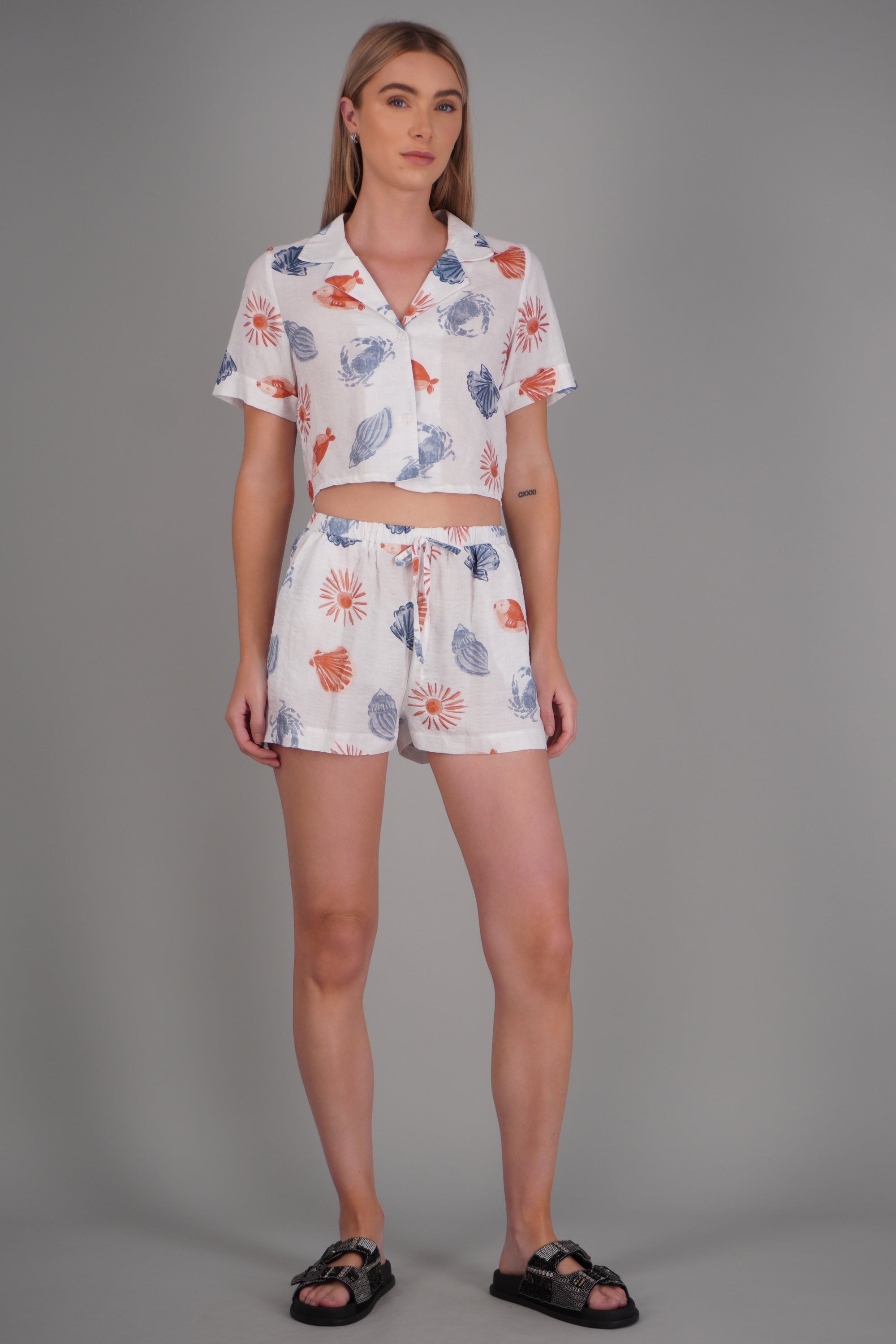Short ligero estampado marino BLANCO COMBO