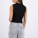 Blusa sin mangas drapeada