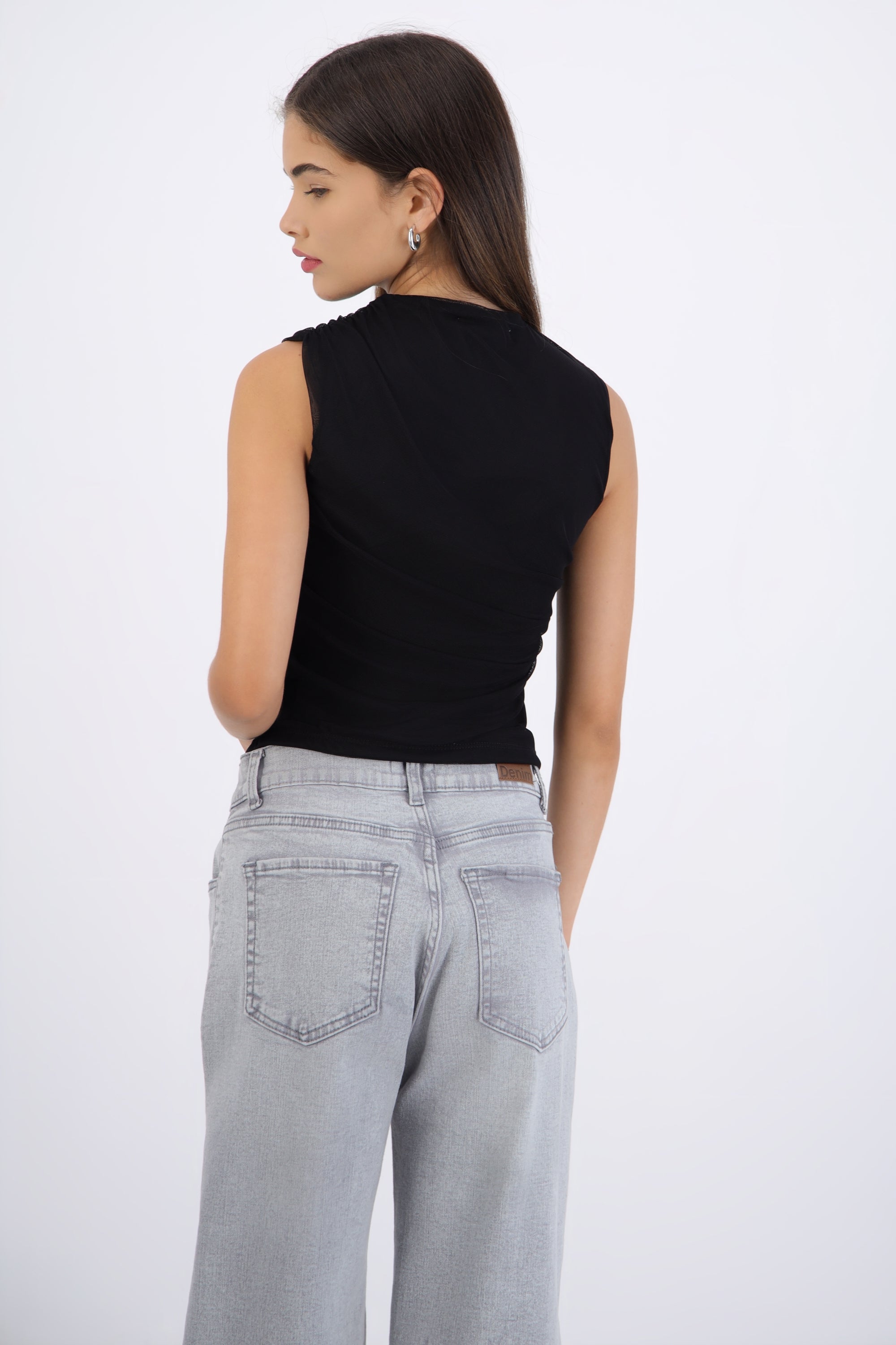 Blusa sin mangas drapeada