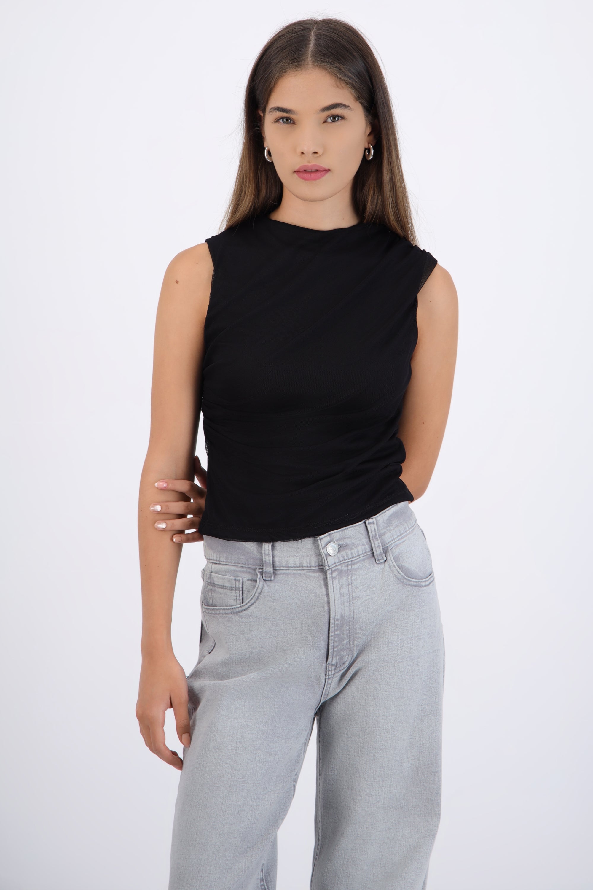 Blusa sin mangas drapeada NEGRO