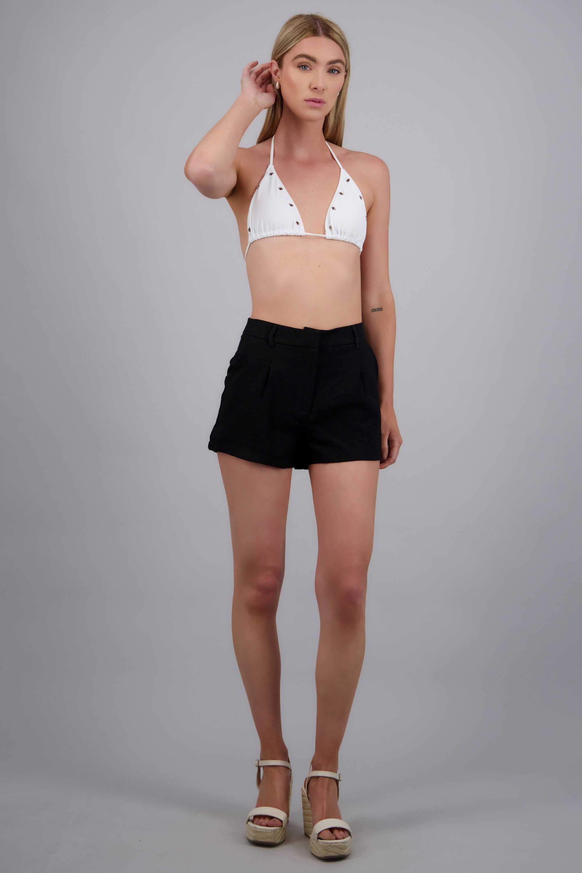 Short sastreado ligero NEGRO