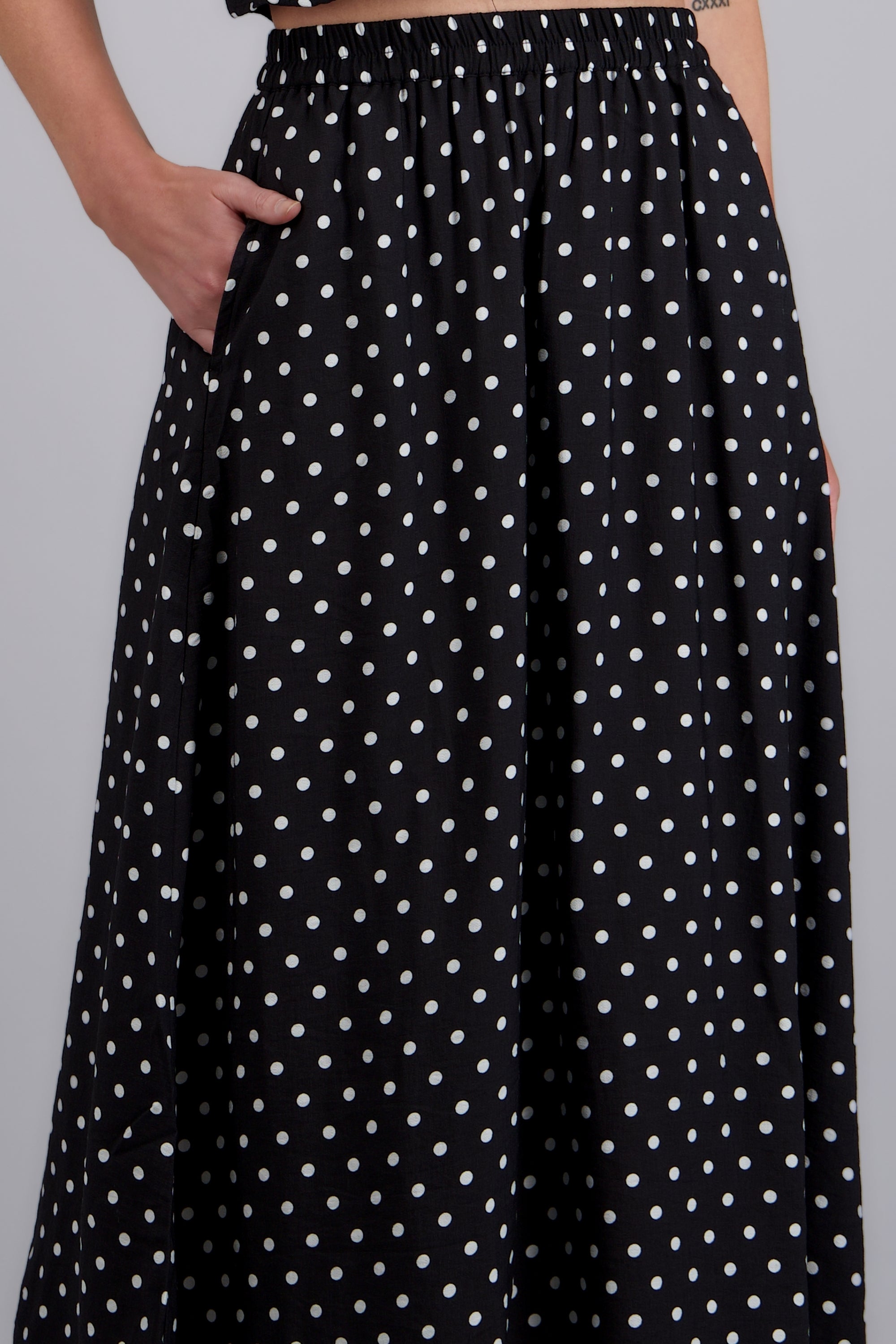 Falda midi polka dots NEGRO COMBO