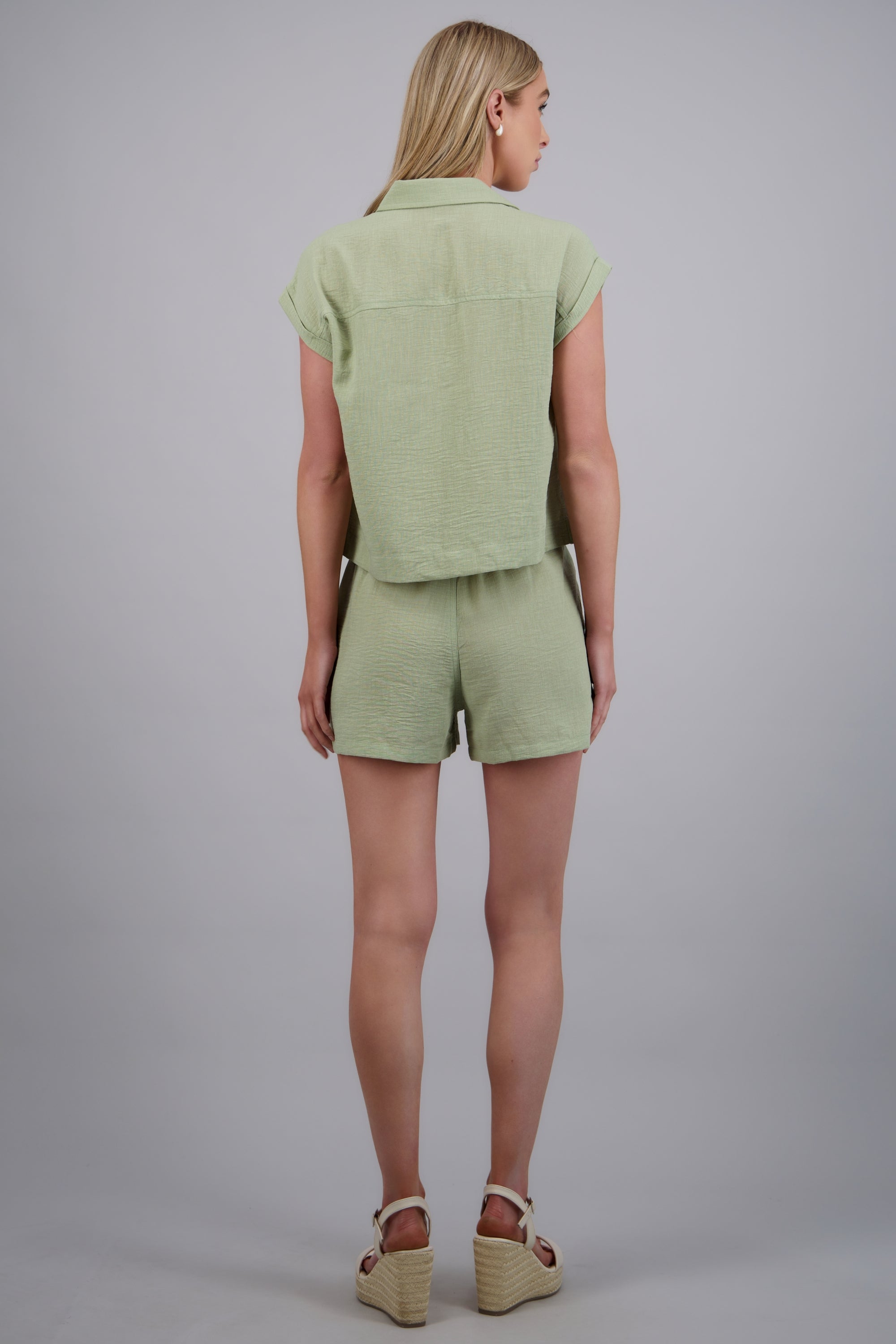 Short resorte con bolsas SAGE