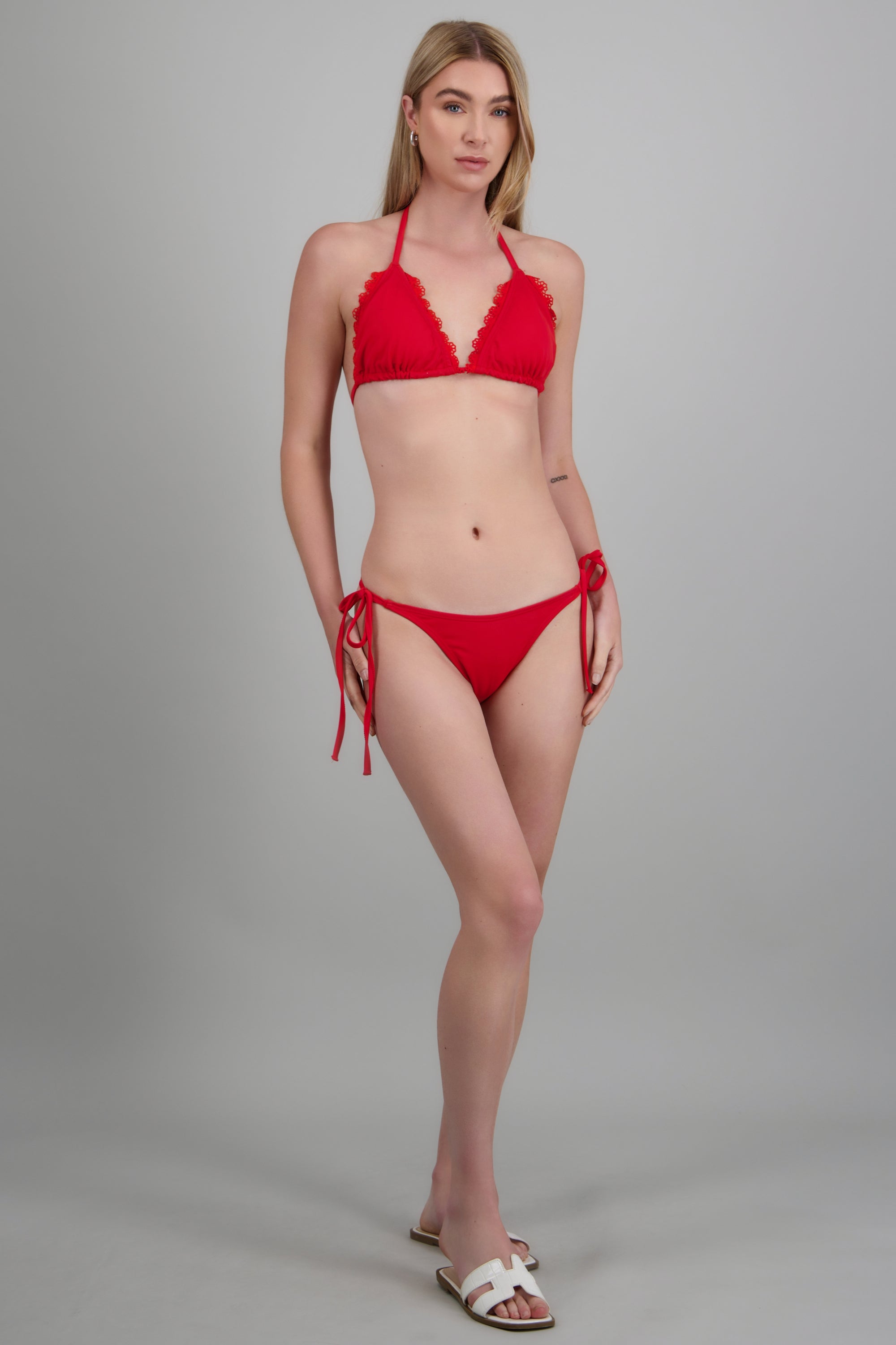 Bikini jaretas detalle encaje ROJO