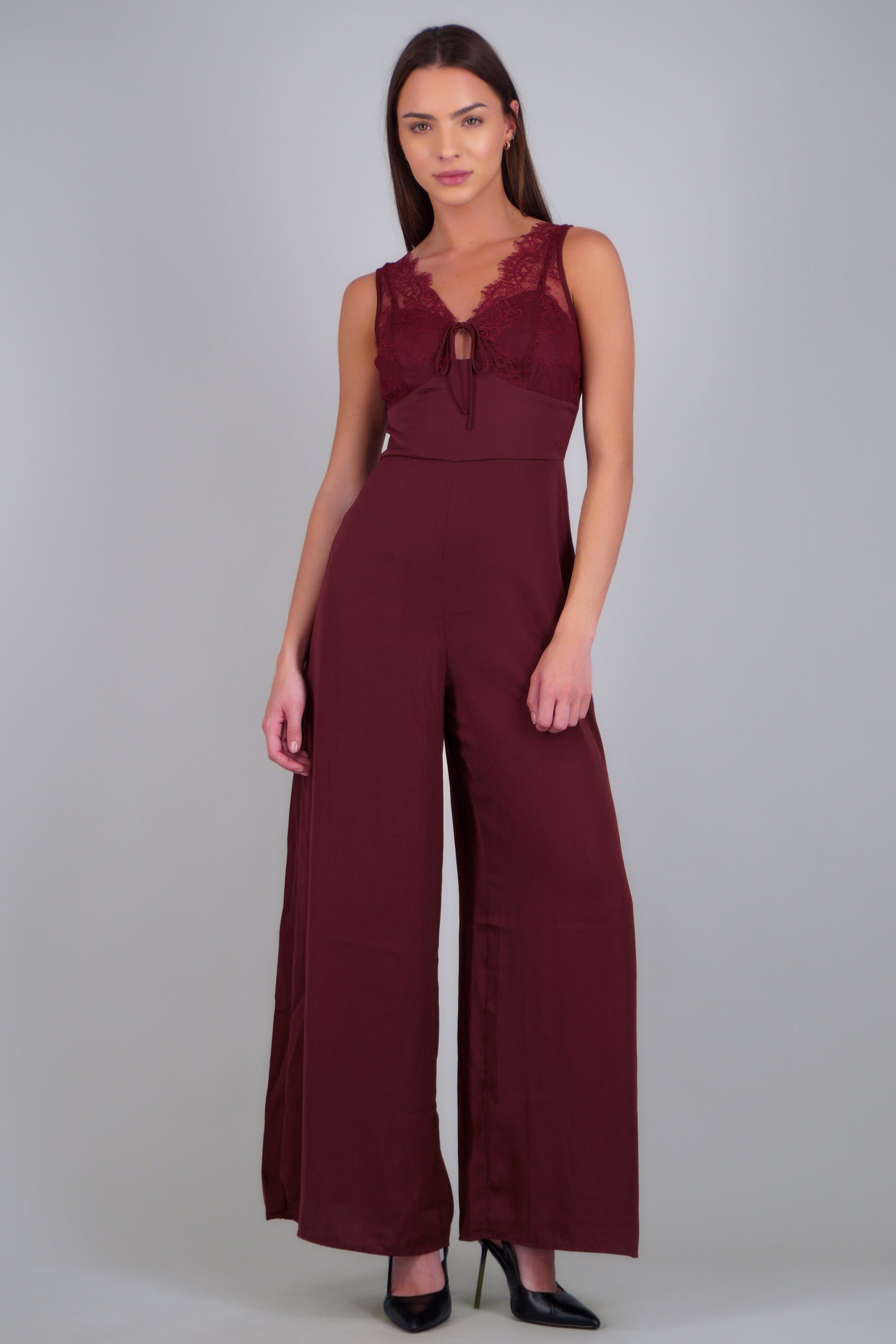 Jumpsuit liso con detalle encaje VINO
