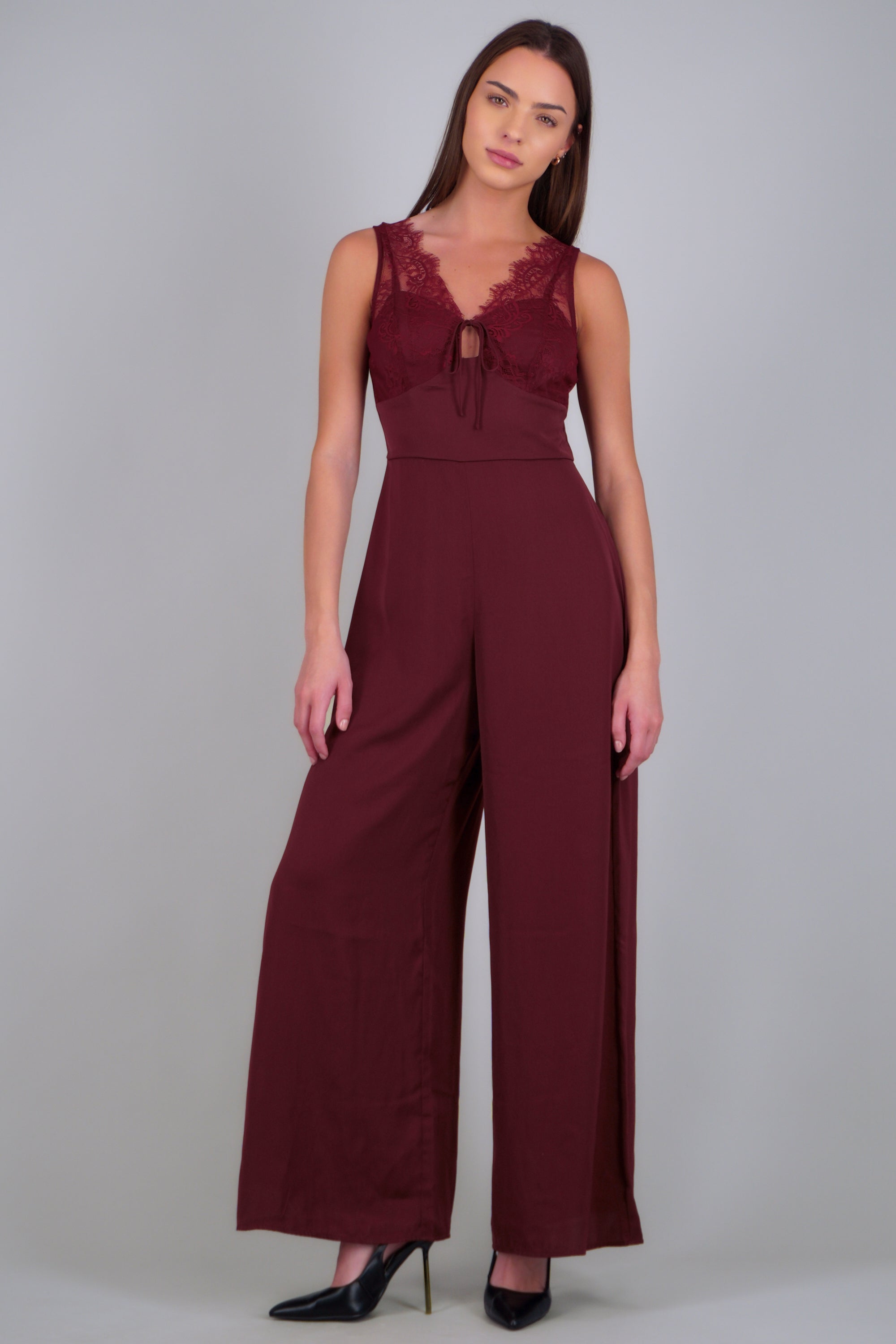 Jumpsuit liso con detalle encaje VINO