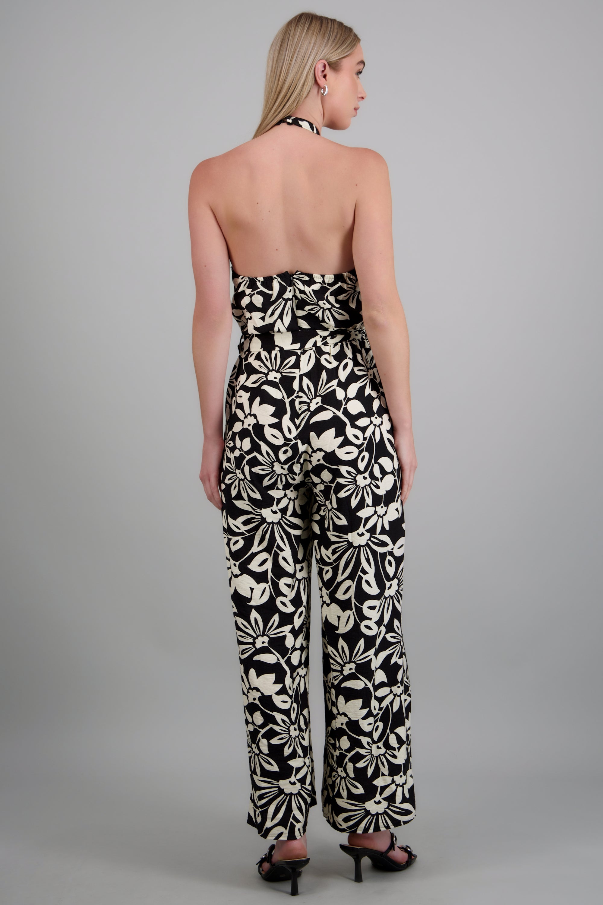 Jumpsuit halter amplio NEGRO COMBO