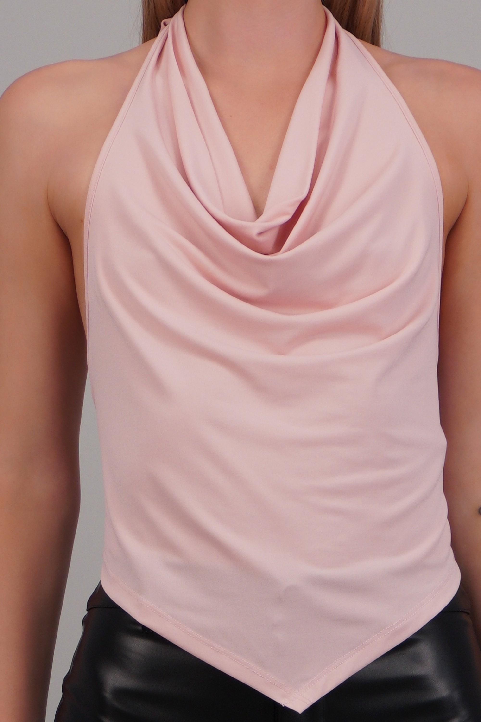 Top cuello halter detalle espalda ROSA PASTEL