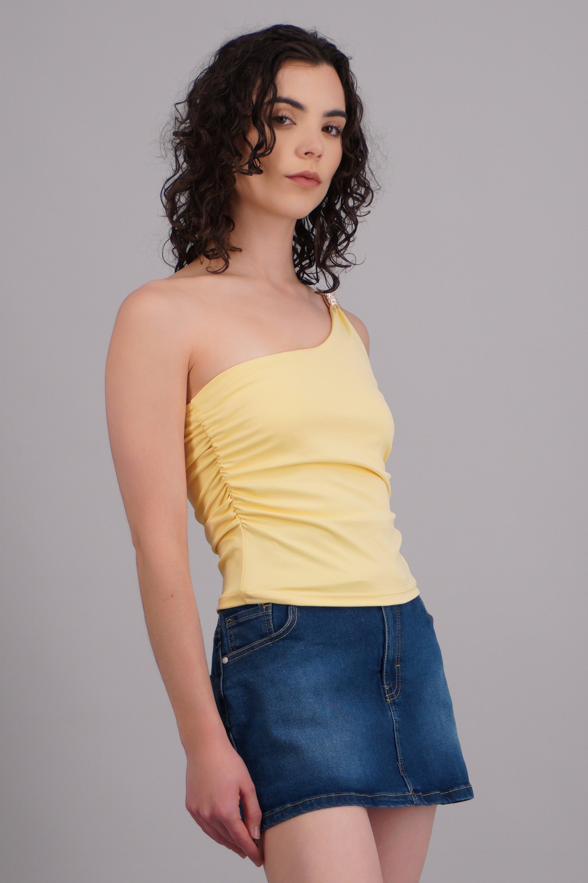 PASTEL YELLOW