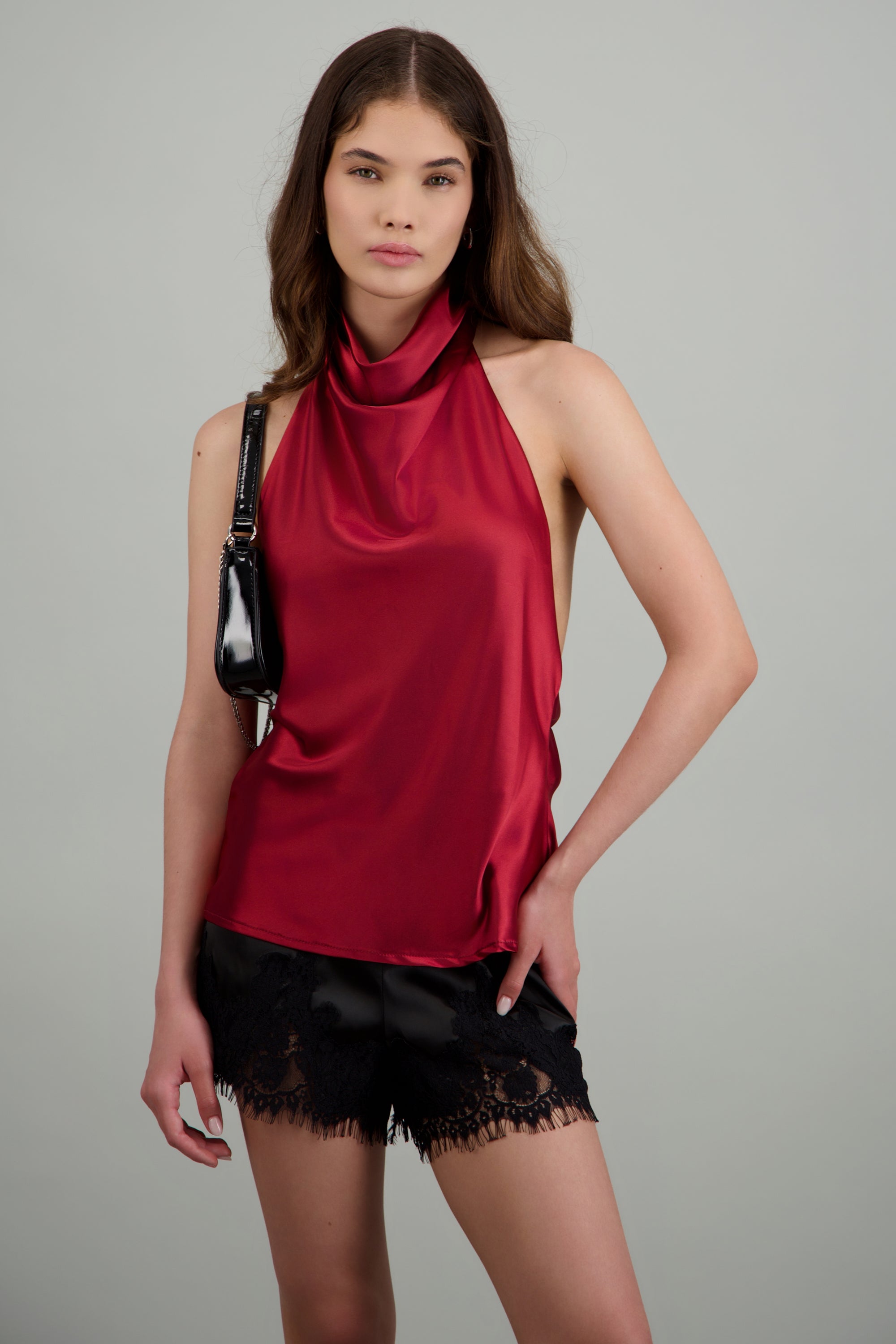 Top de satin halter VINO