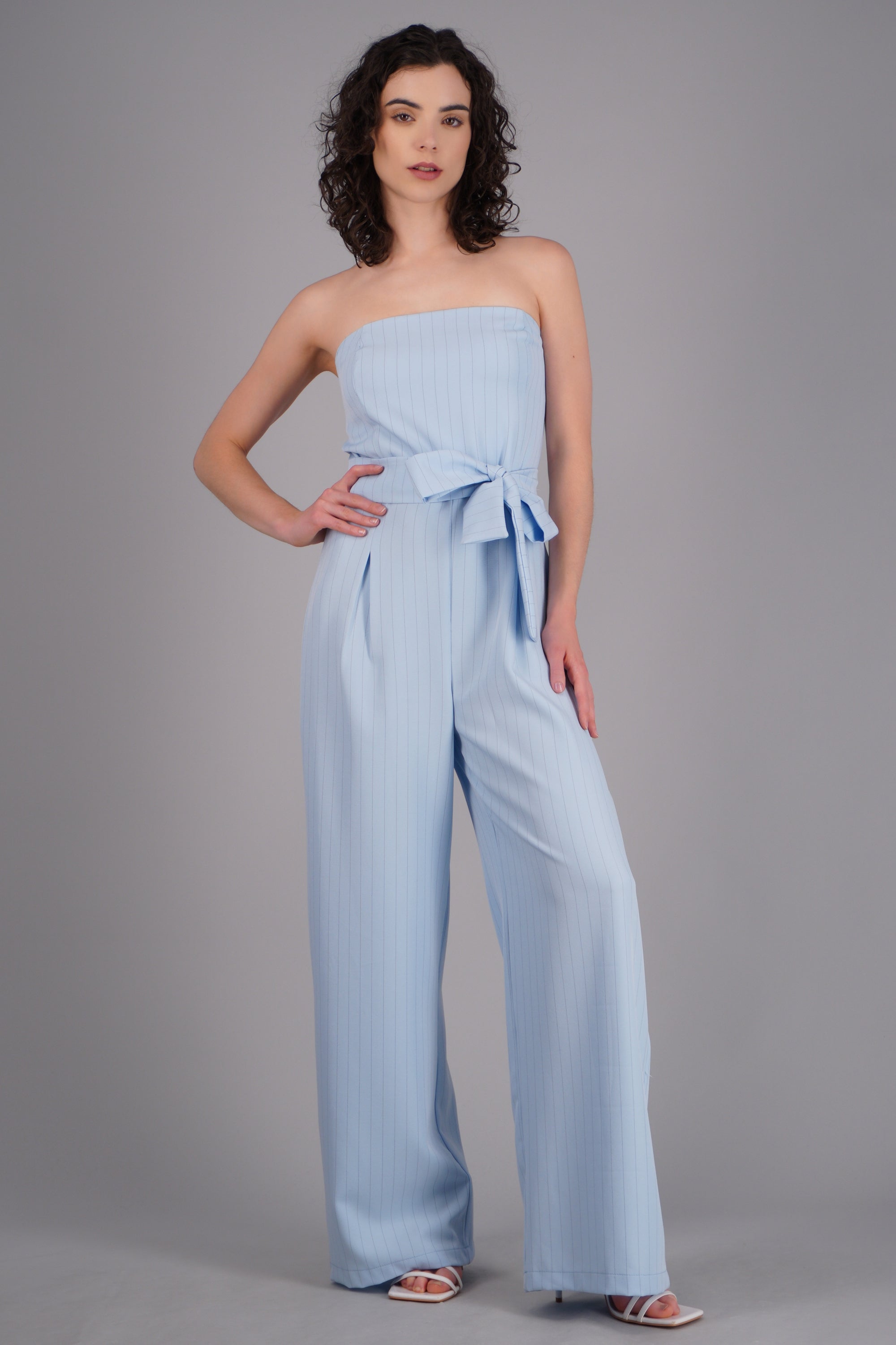 Jumpsuit de rayas con pinzas AZUL PASTEL