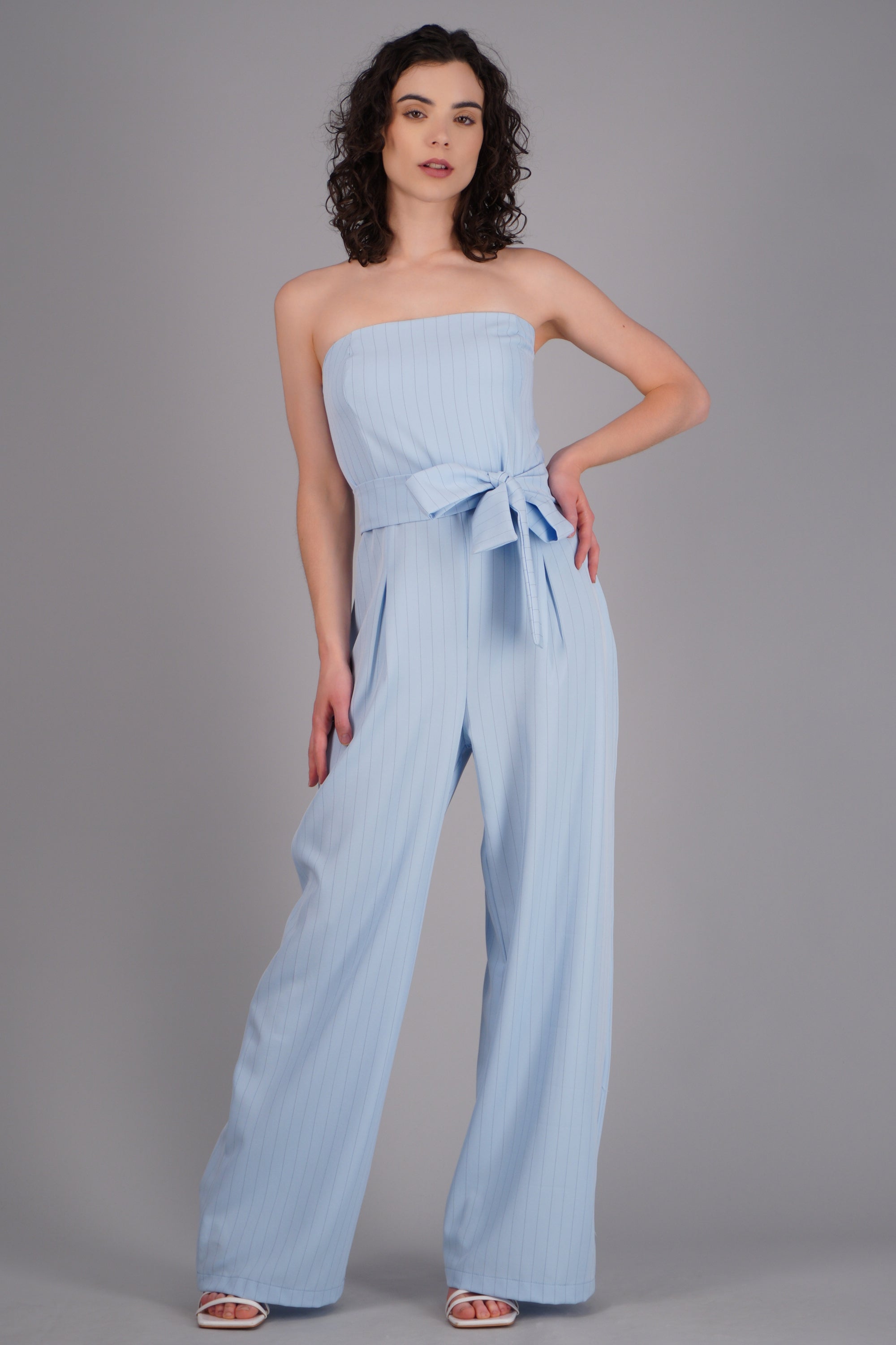 Jumpsuit de rayas con pinzas AZUL PASTEL