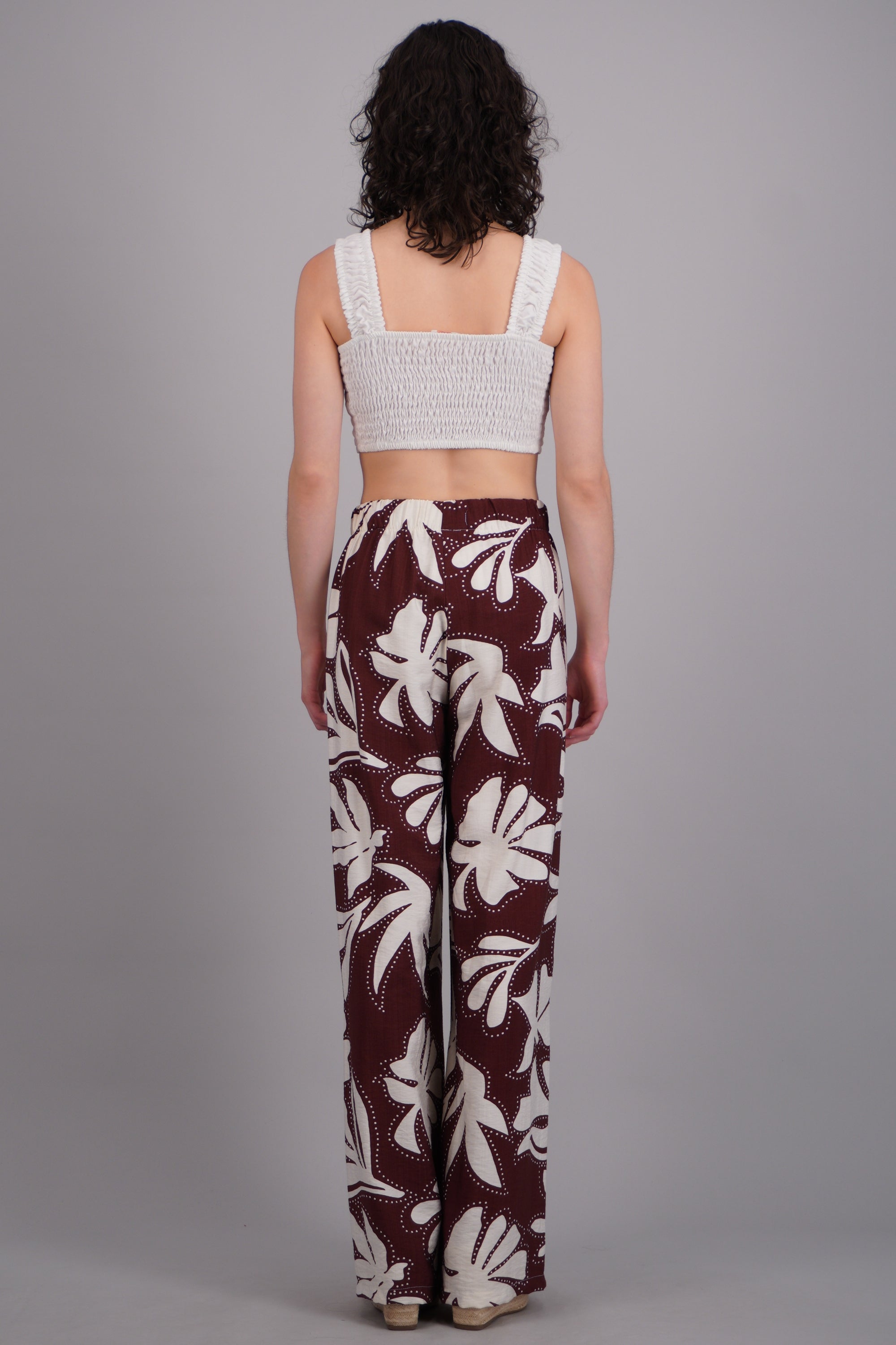 Pantalon estampado tropical CAFE COMBO
