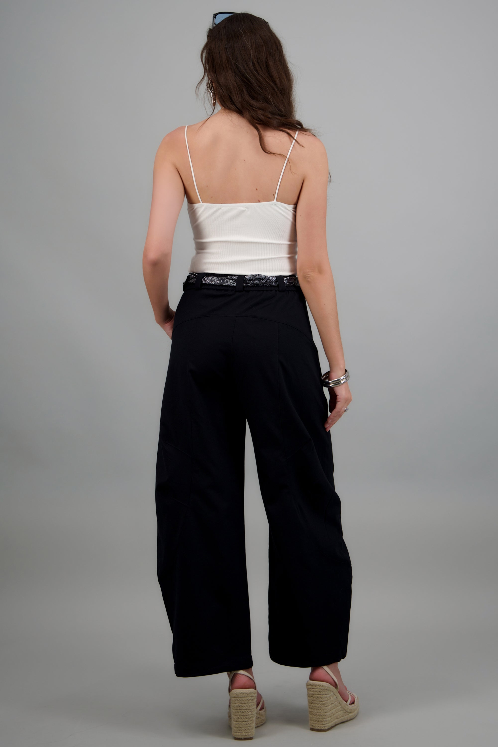 Pantalones amplios con cinturon MARINO