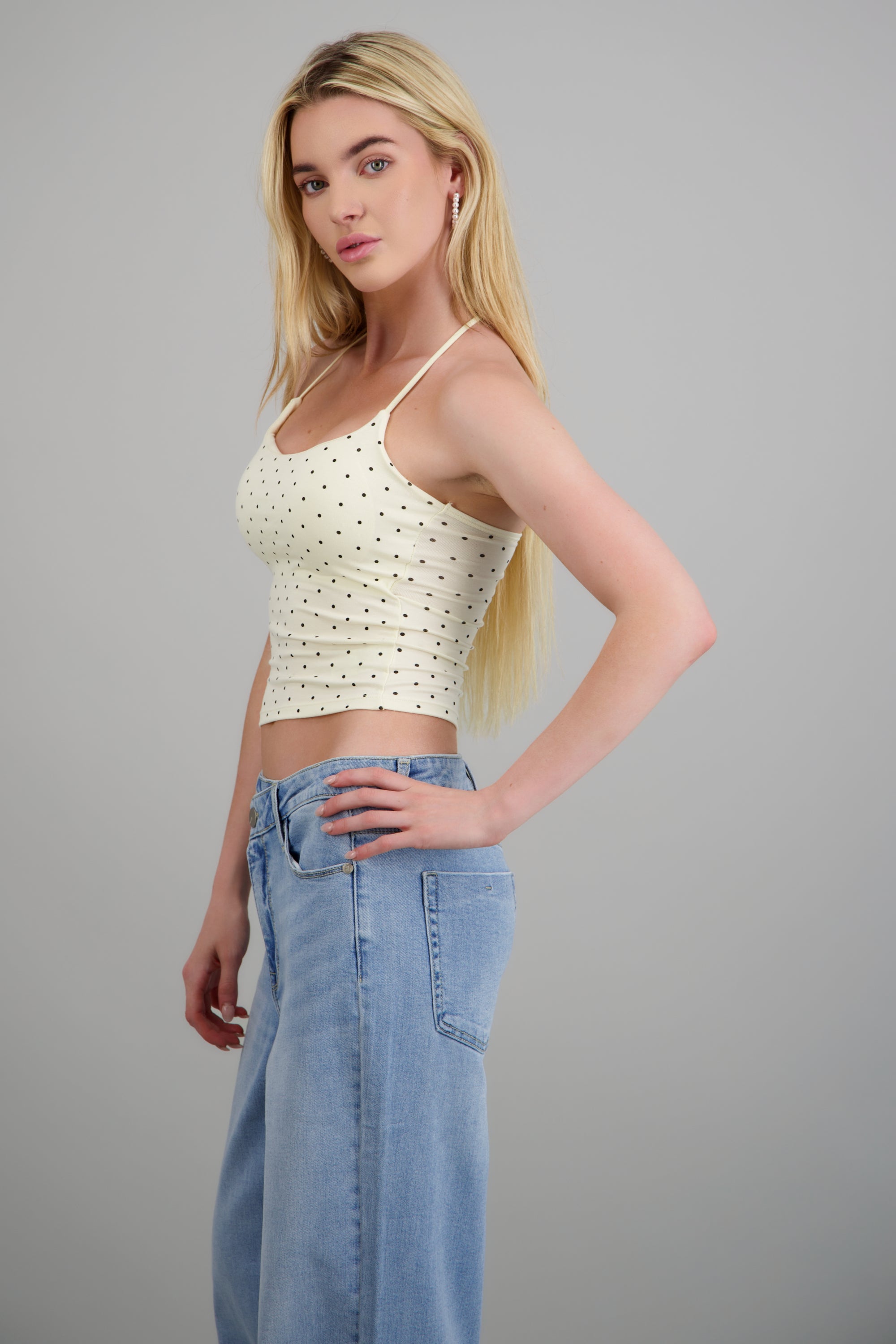 Top tirantes polka dots con copas HUESO COMBO