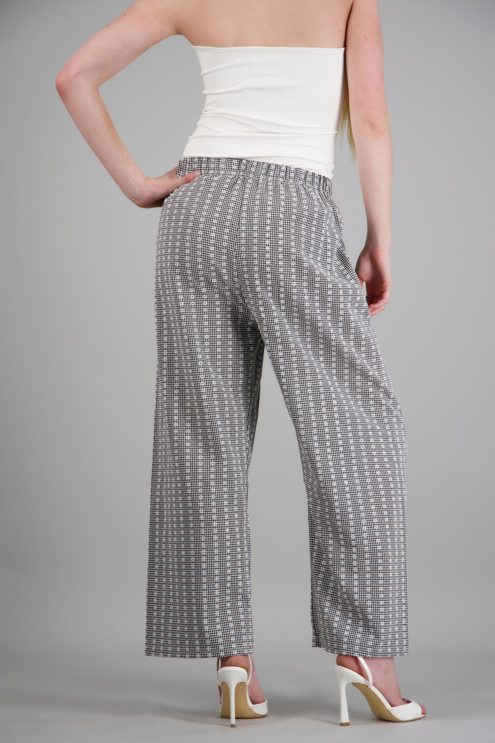 Pantalones cuadros y mini flores NEGRO COMBO