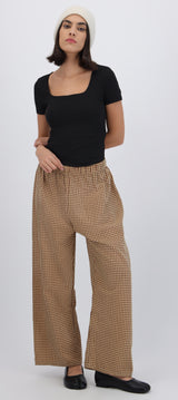 Pantalones mini cuadros pierna amplia