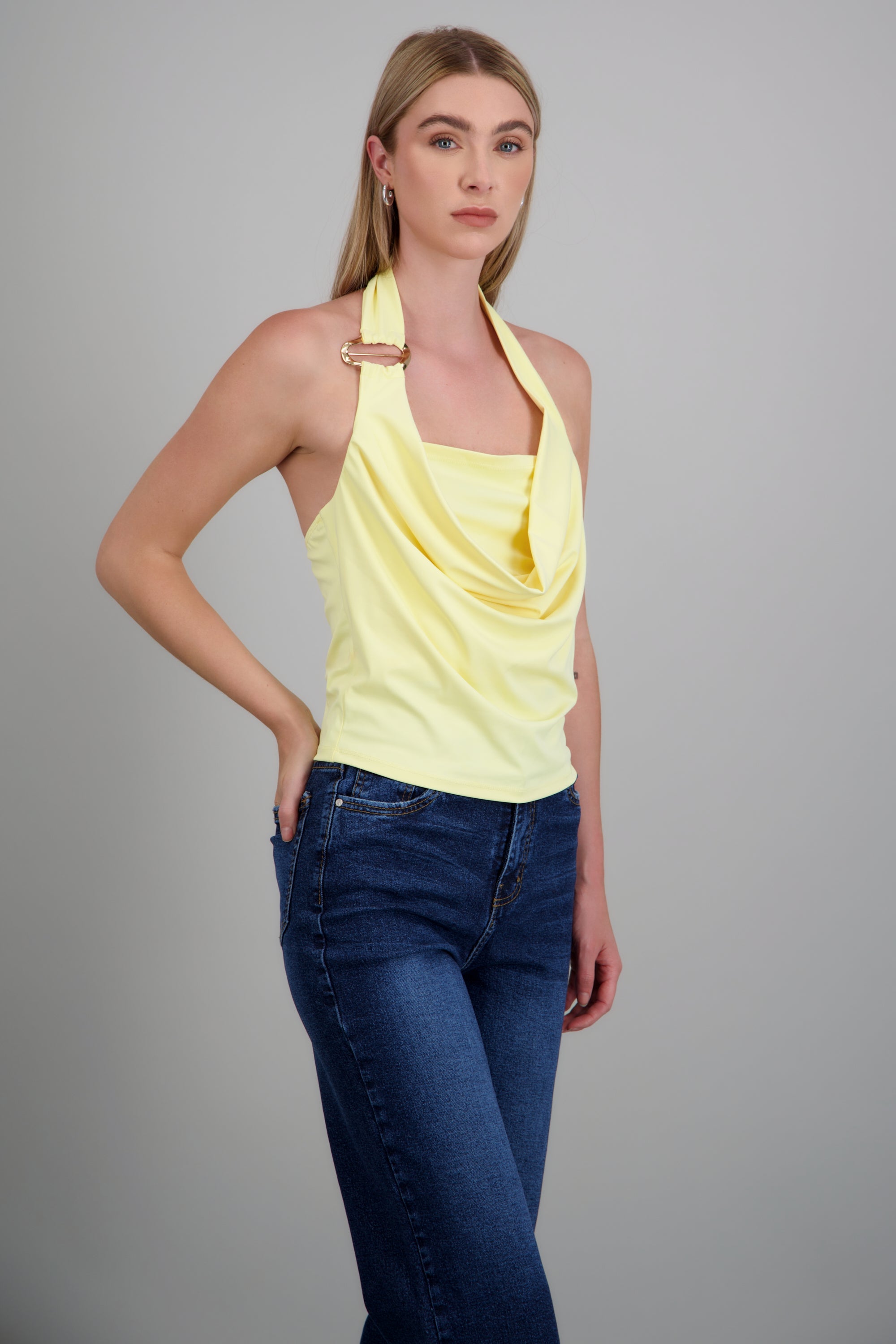Top halter cascada det hebilla AMARILLO PASTEL